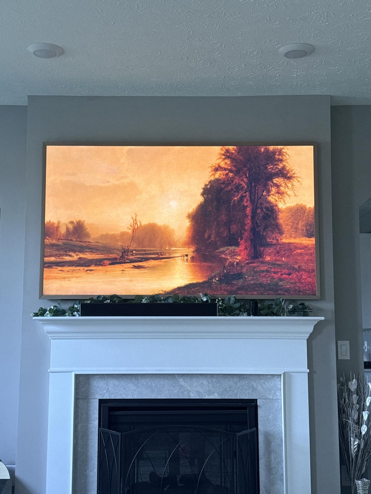 Hisense 75-Inch Class QLED 4K S7N CanvasTV Series Dolby Vision HDR Google Smart TV (75S7N) - 144Hz, Art Mode, Anti-Glare Panel, Hi-Matte Display, UltraSlim Wall Mount & Frame Included customer photo 2