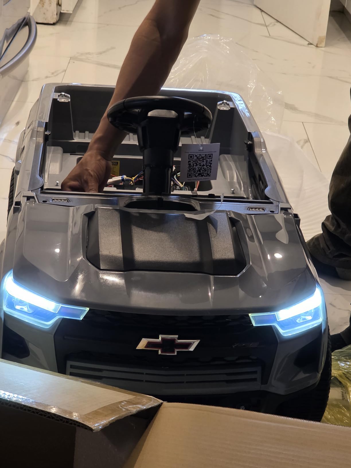 Winado 12V Licensed Chevrolet Colorado Electric Ride on Car for Kids, Pink | Ride on Toys for Toddlers w/ Remote Control, Battery Powered, Bluetooth, Soft Start, LED Lights customer photo 2