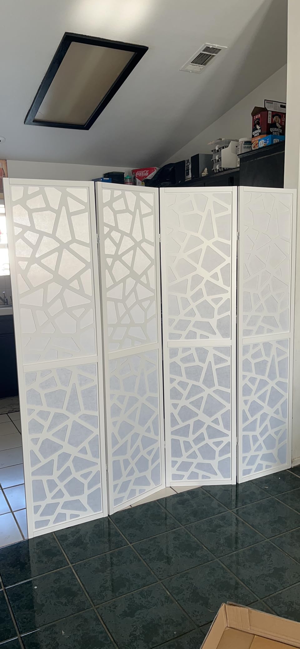 Roundhill Furniture Aurra 4-Panel Wood Room Divider, Folding Portable Partition Screen, Black Screen with Black Frame customer photo 2