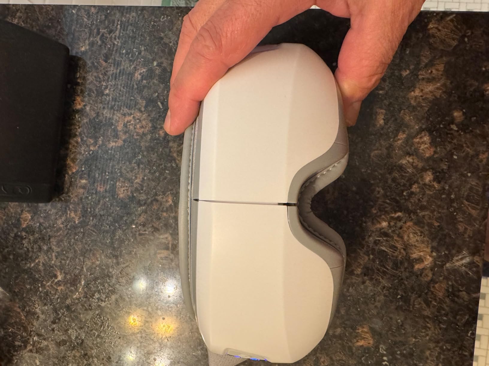 Eye Massager with Heat and Cooling, Heated Massage Eye Mask customer photo 2