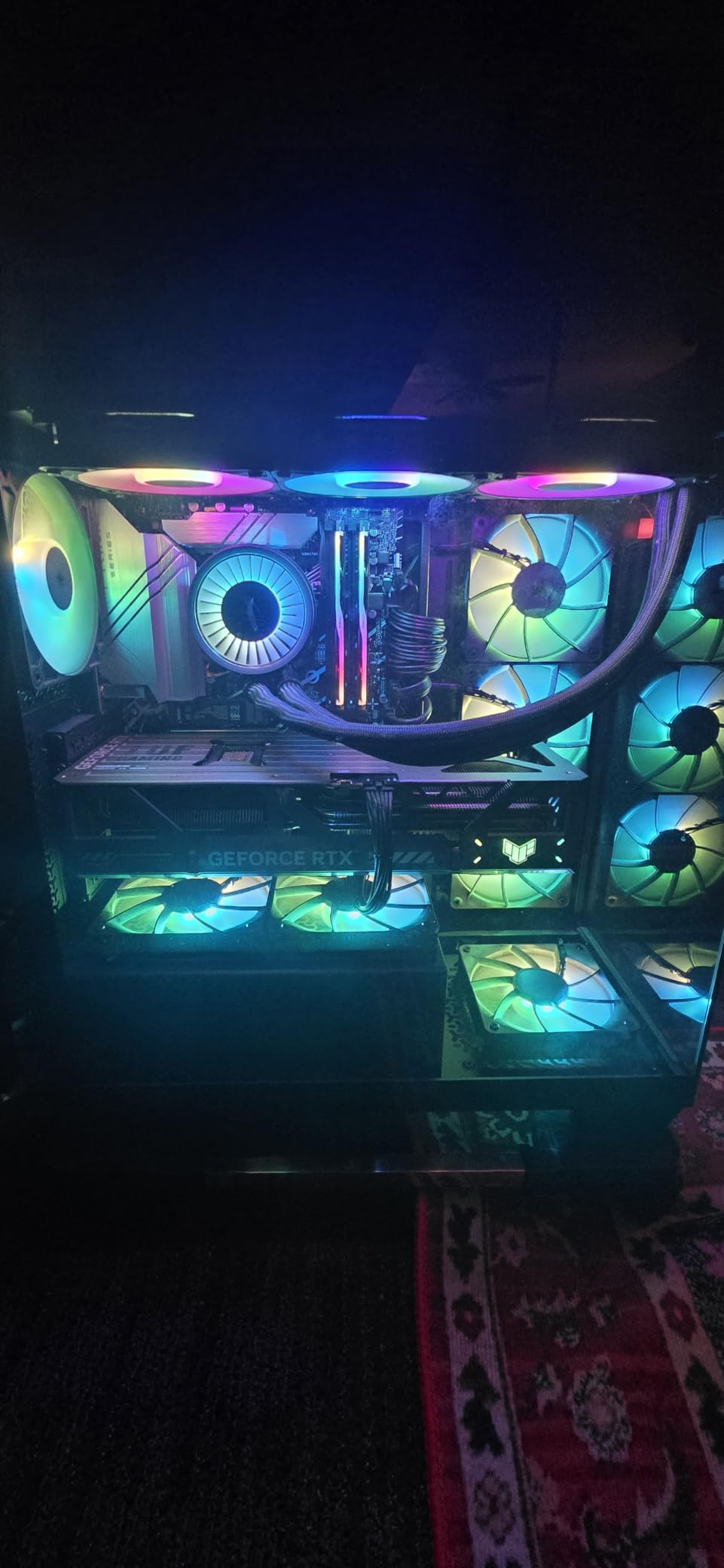 CORSAIR 3500X RS ARGB Panoramic Mid-Tower PC Case – Black customer photo 1