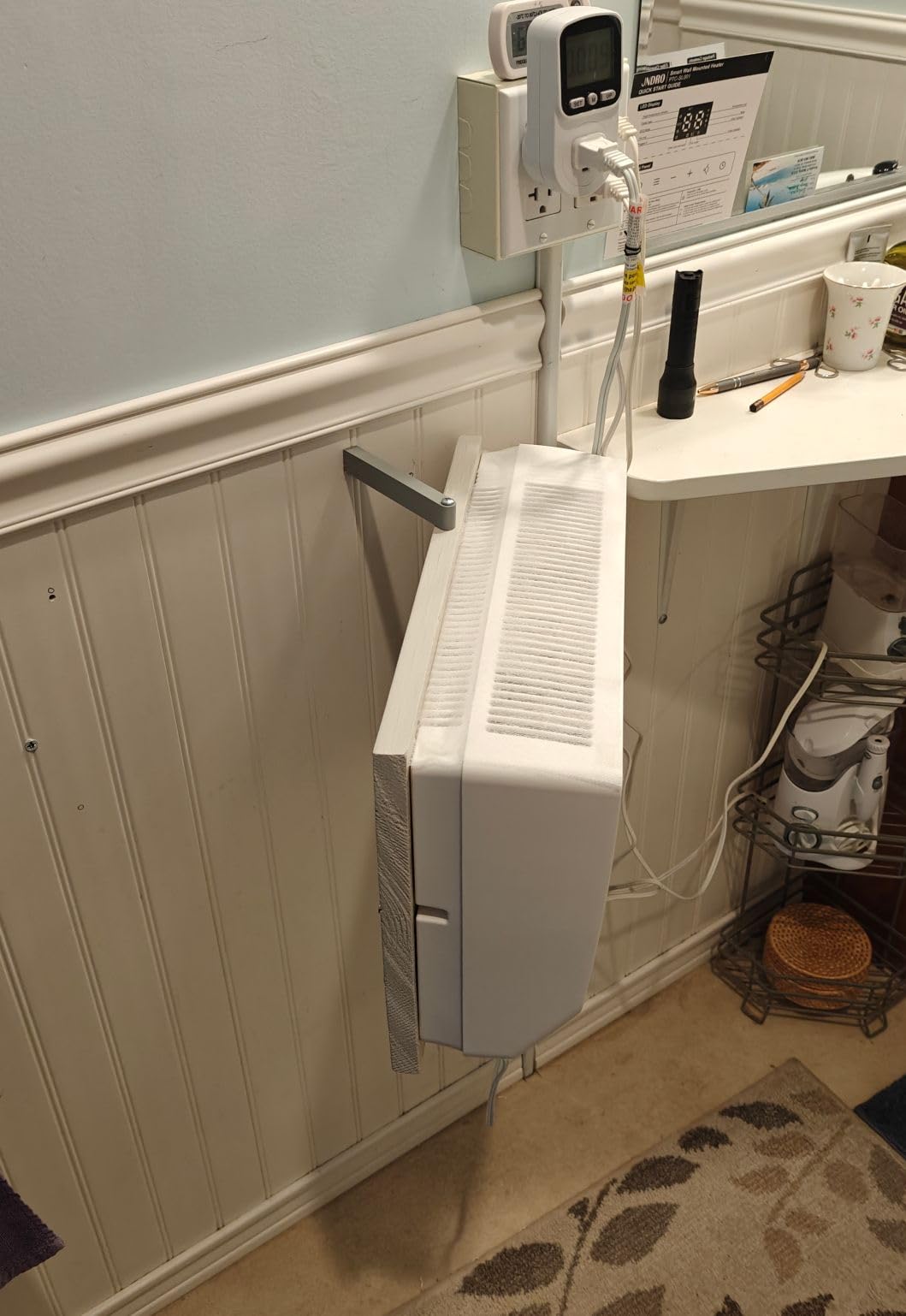 JNDRO Wall-Mounted Space Heater with Thermostat and Remote Control customer photo 1