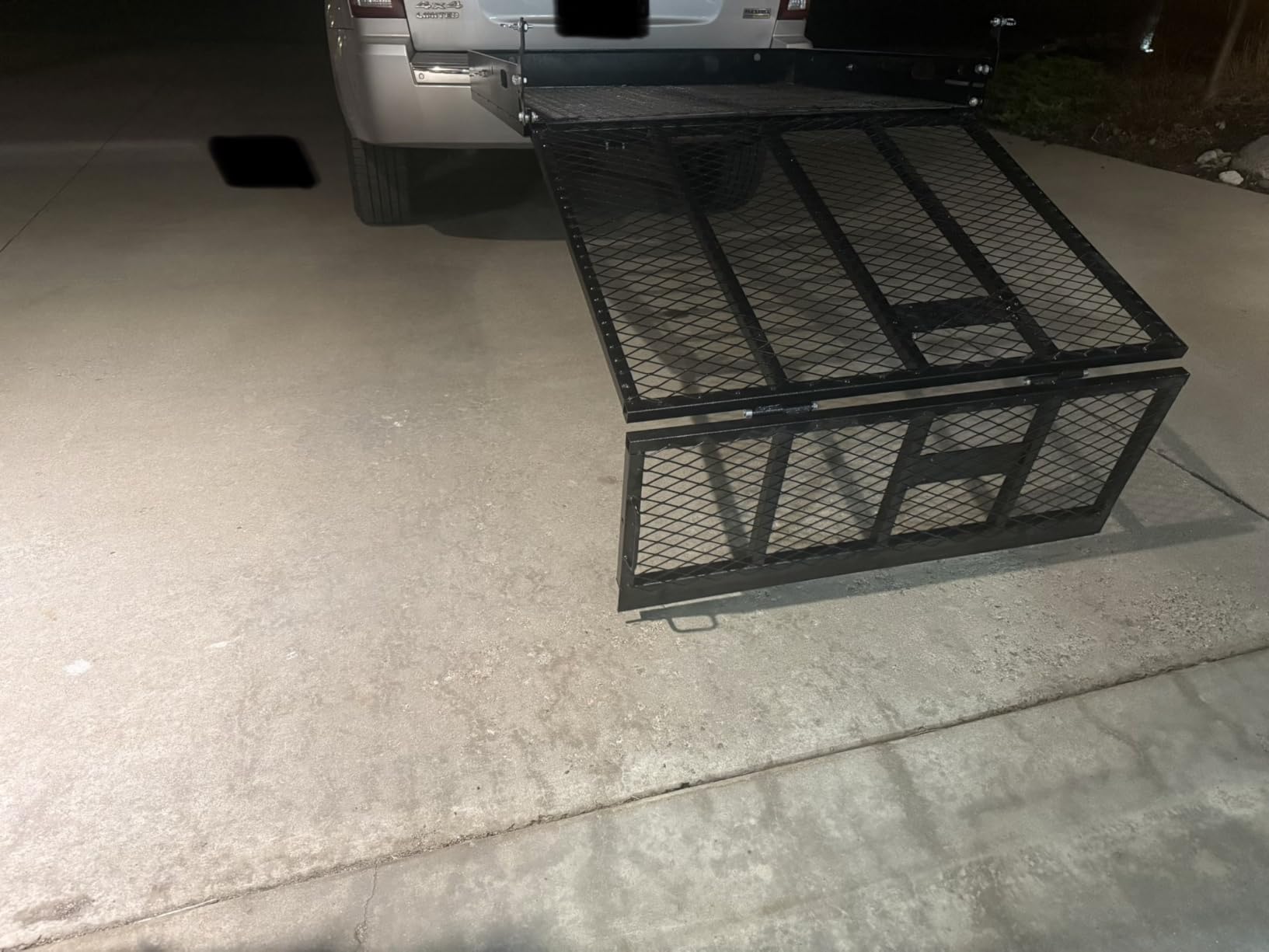 Mockins Folding Trailer Hitch Cargo Carrier with Ramp for Wheelchair customer photo 2
