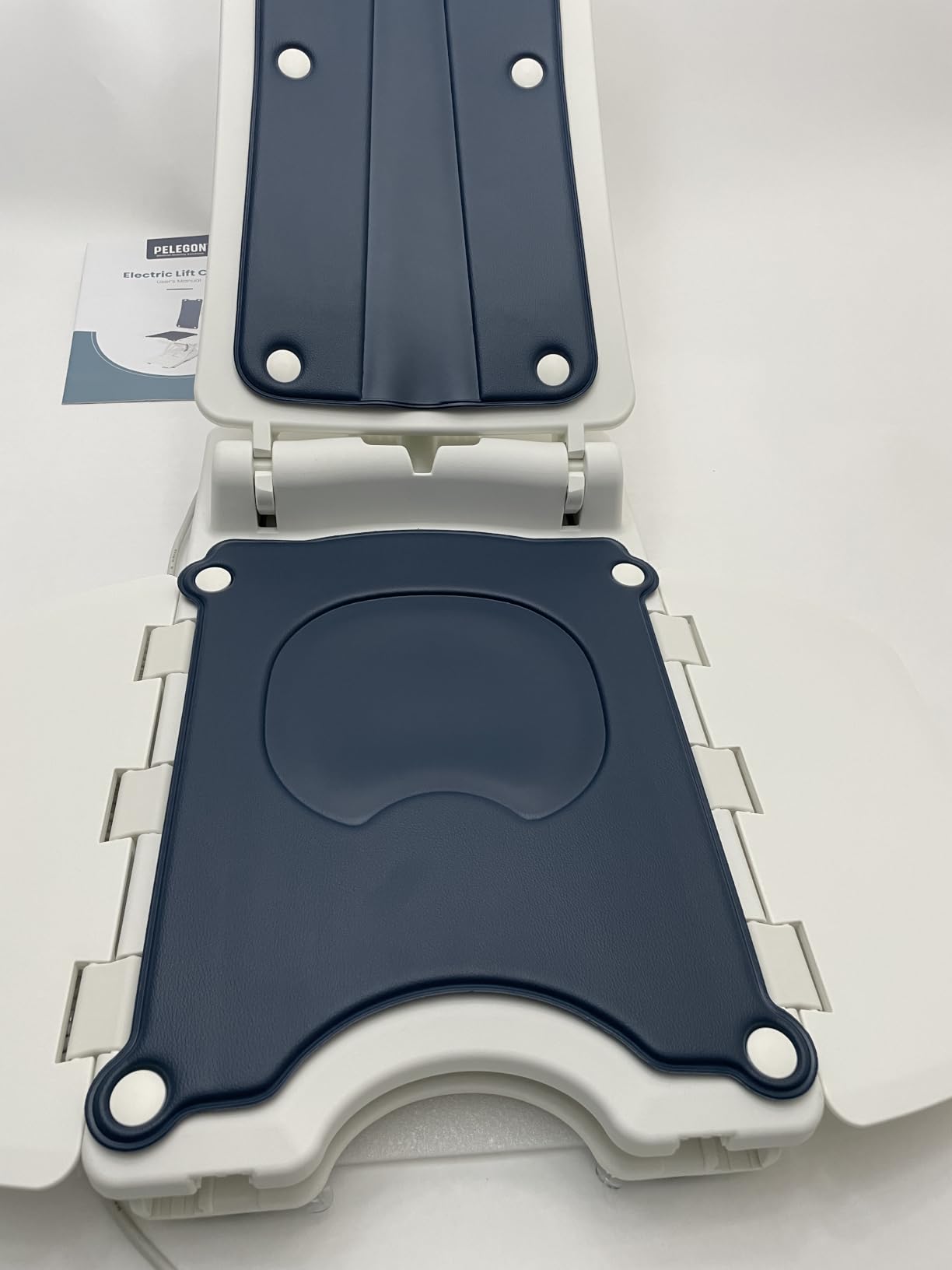 PELEGON Electric Lift Chairs for Elderly, 2-in-1 Floor Lift & IP68 Waterproof Bath Lift, Foldable Lift Assist Device with Remote, 300 lb Capacity, Emergency Stop, 1 Click-Assembly Fall Recovery Chair customer photo 1