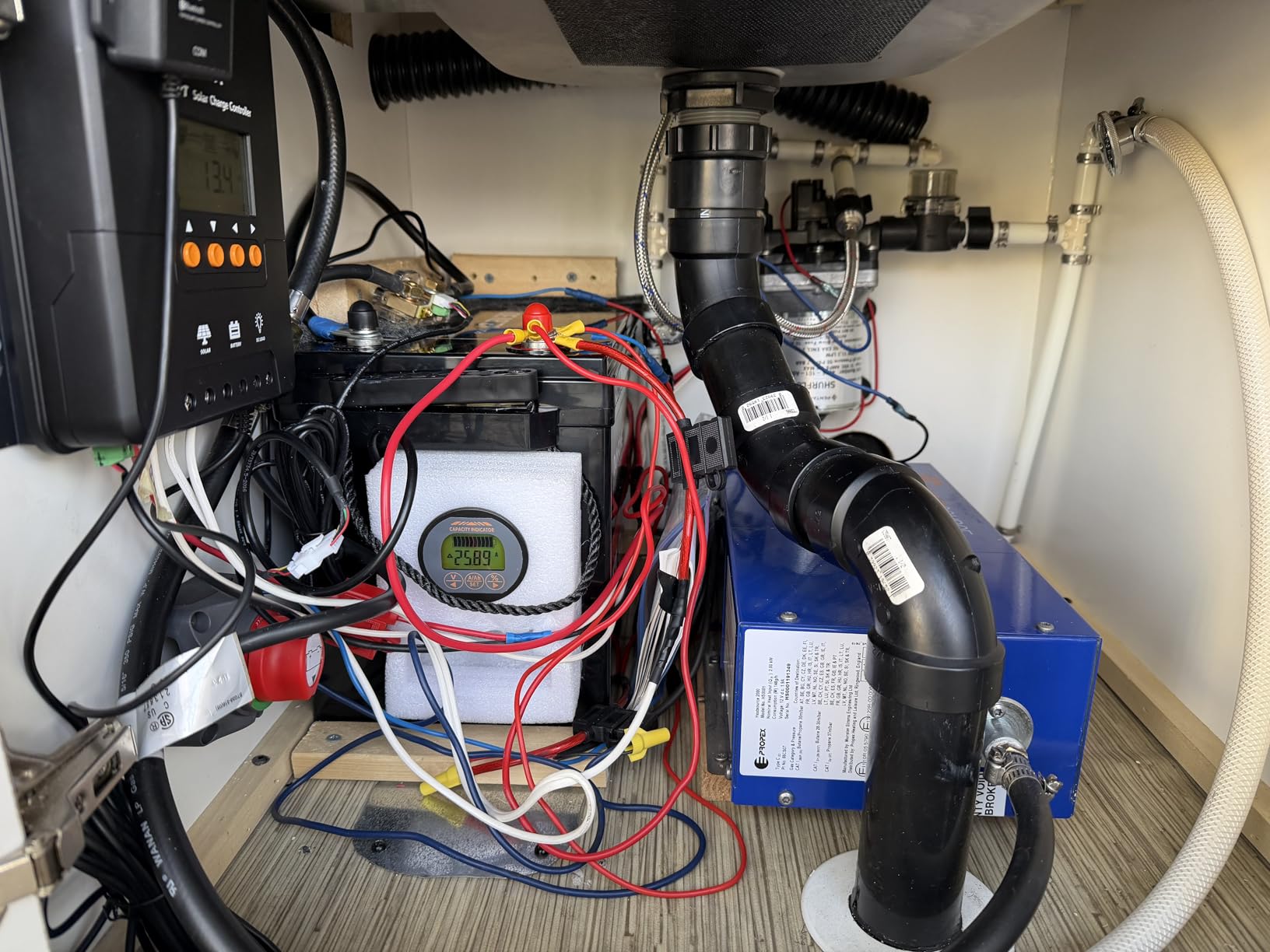 12V 150Ah Max LiFePO4 Battery, IP65 Waterproof 100A BMS customer photo 1
