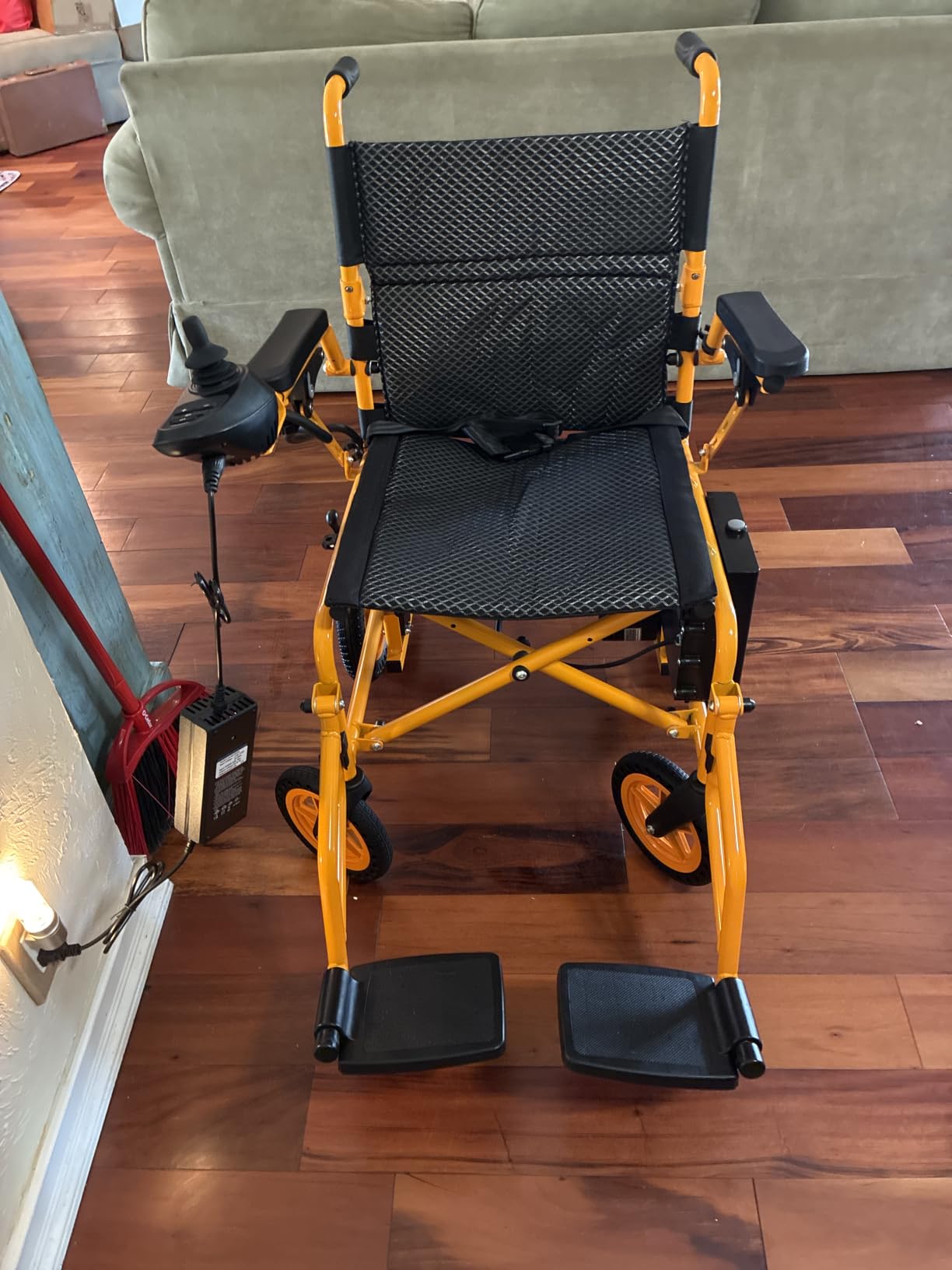 Hassky Electric Wheelchairs for Adults, Foldable Power Wheelchairs customer photo 2