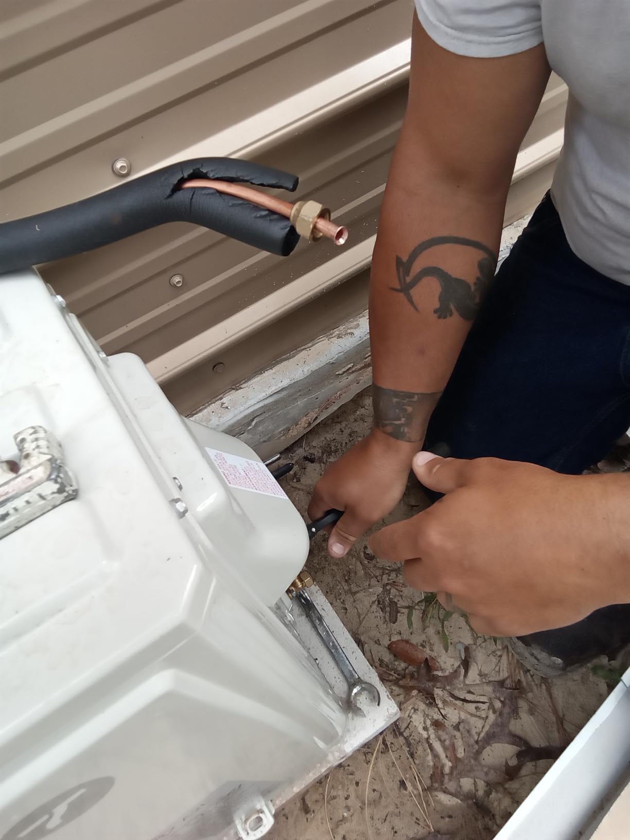 12000 BTU Mini Split Air Conditioner, 115V 22 SEER2 AC & Heat Pump customer photo 2