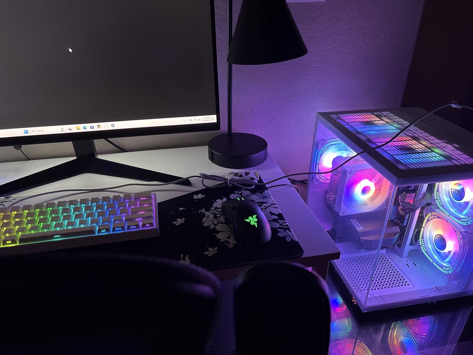 suevery Prebuilt Gaming PC, Core I9, RTX 5060TI 8G Desktop Computer customer photo 2