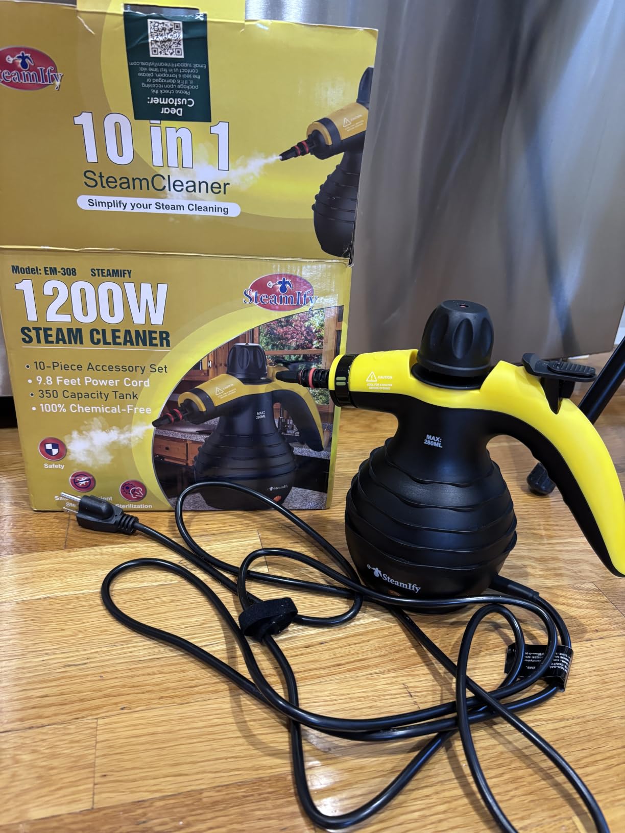 Pressurized Handheld Steam Cleaner with 10pcs Accessories & Safety Lock, Multi-Purpose & Powerful Home Use Steamer for Cleaning, Car, Bathroom, Shower, Upholstery, Grout, Window (Black) customer photo 2