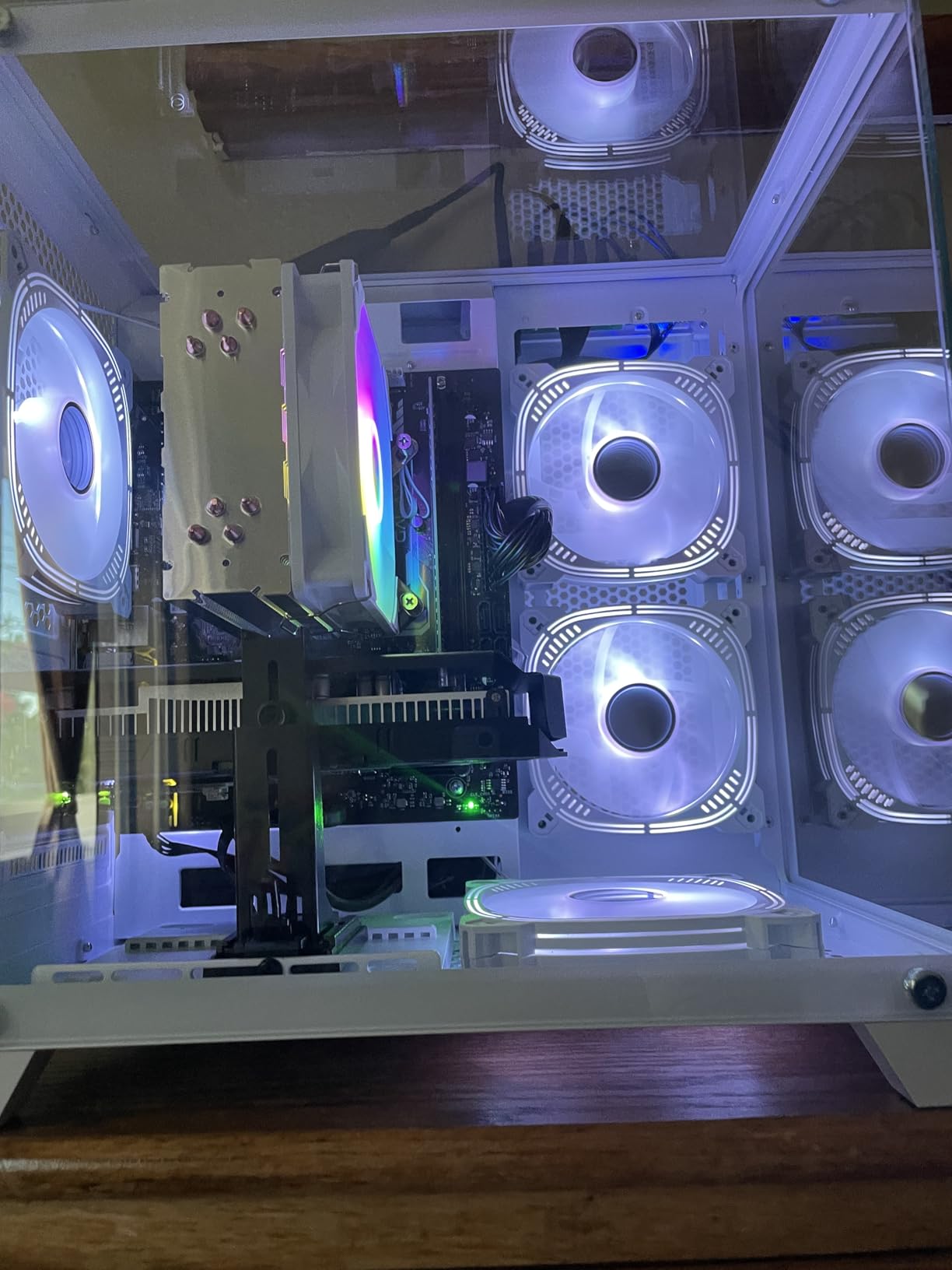 LXZ Prebuilt Gaming PC Ryzen 7 8700F RTX 5060 16GB DDR5 1TB SSD customer photo 1