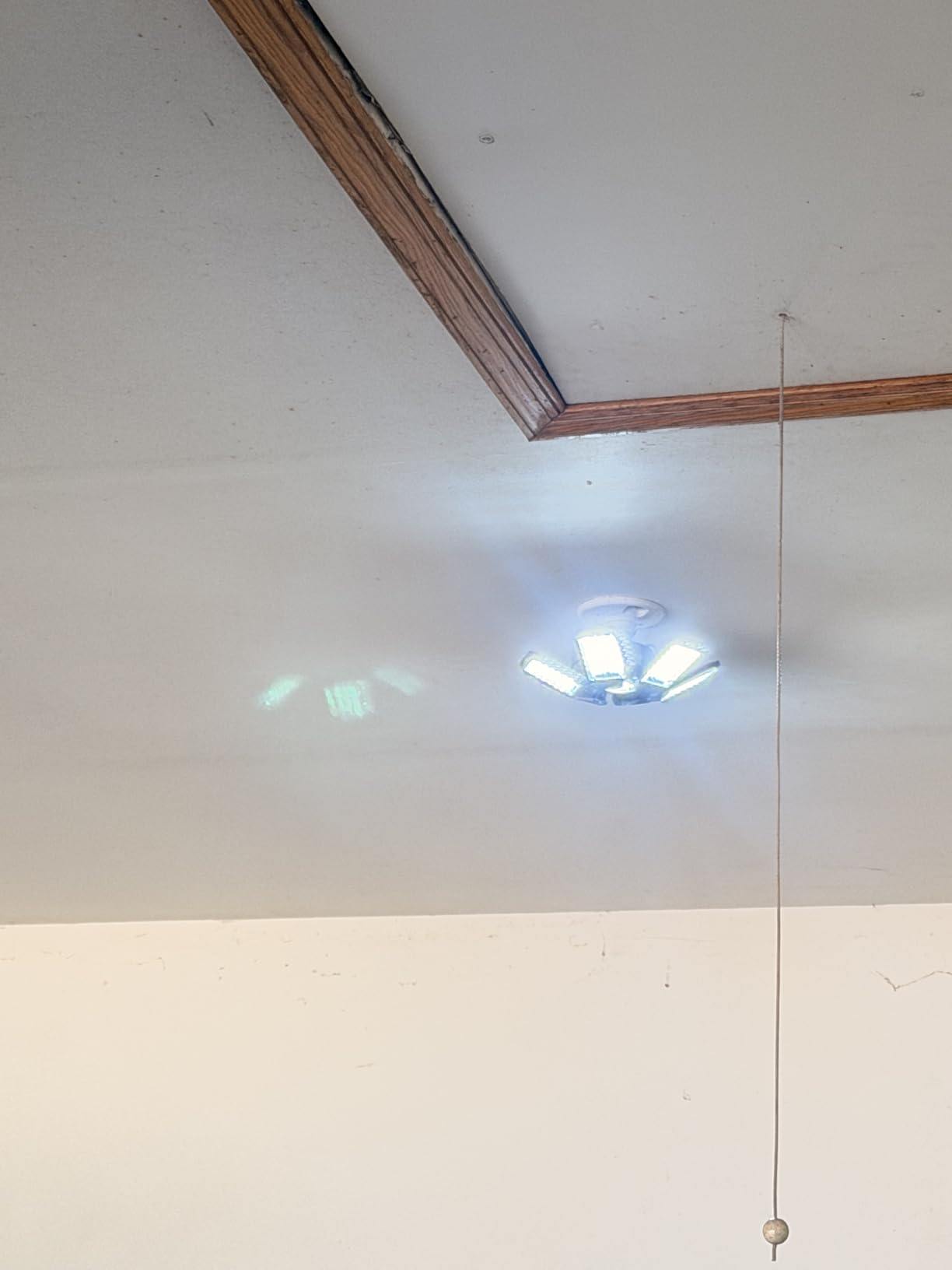 Aoretic LED Garage Lights 180W 18000LM 6500K, 2 Pack customer photo 1