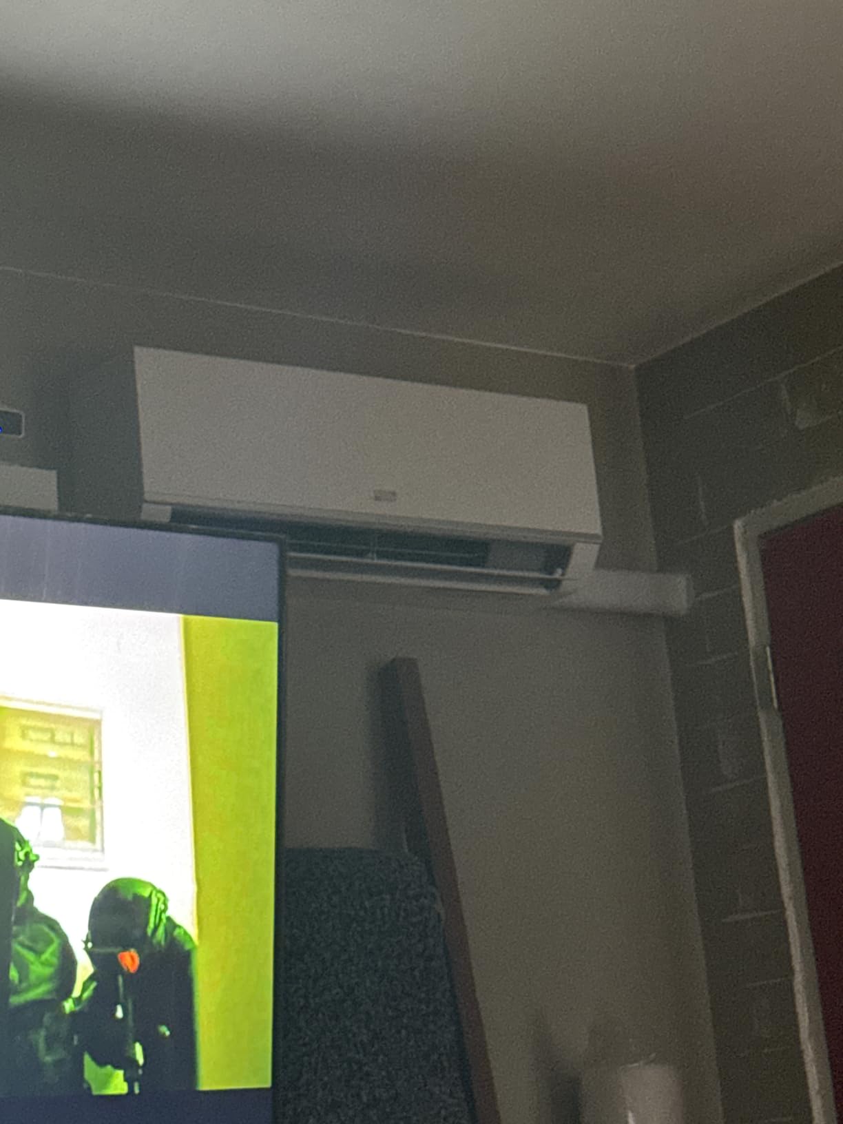 COSTWAY 20K Dual 2 Zone Mini Split AC/Heating System, 23 SEER2 12k+12k BTU customer photo 2