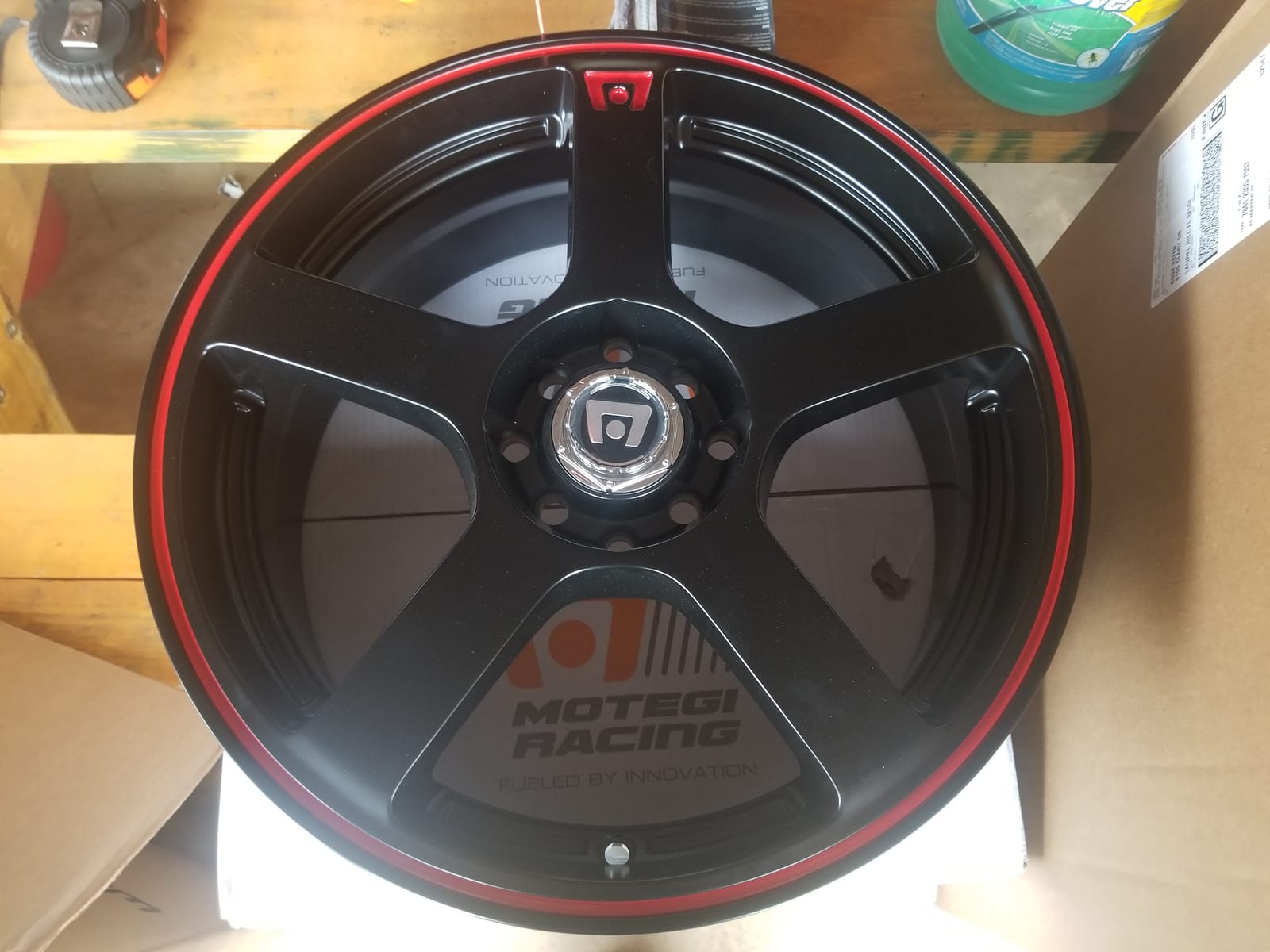 Motegi MR116 FS5 17X7 5X112/4.5 5.57 40mm MATTE BLACK W/RED STRIPE - MR11677046740 customer photo 1