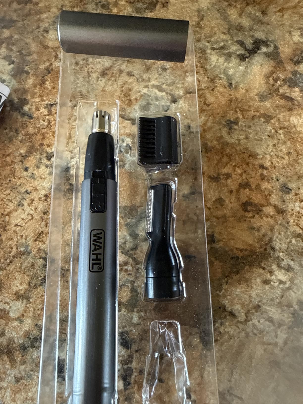 Wahl Micro Groomsman Battery Personal Trimmer for Eyebrows, Nose & Ear customer photo 2