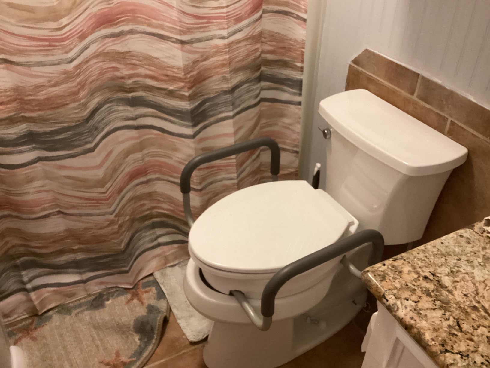 Carex 3.5 Inch Raised Toilet Seat with Arms, Elongated Toilet Seat Riser, Up to 250 lbs Capacity, Elevating & Raising Seat for Elderly & Handicap, Universal, Slip-Resistant with Padded Handles, White customer photo 2