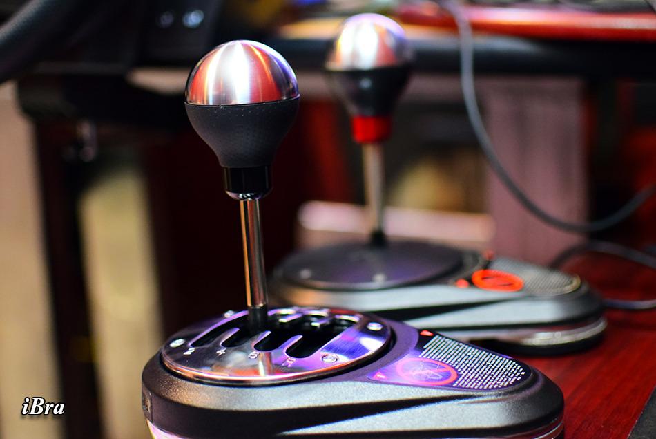 Thrustmaster TH8A Shifter, H-Pattern & Sequential Add-On - PS5, XBOX & PC customer photo 2