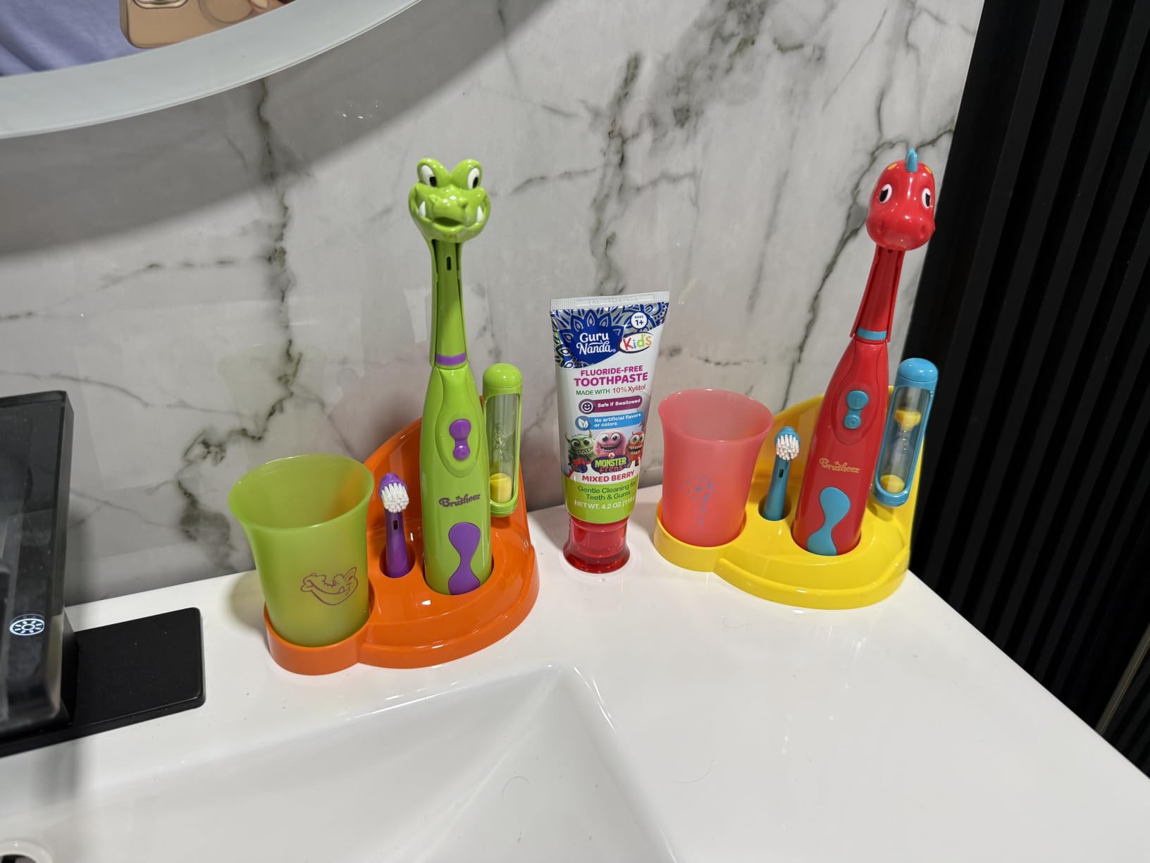 Brusheez Kids Electric Toothbrush Set customer photo 1