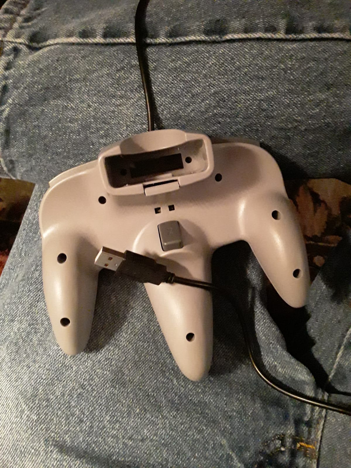 Classic N64 Controller, Wired USB PC Gamepad for Windows PC, macOS (Gray) customer photo 1
