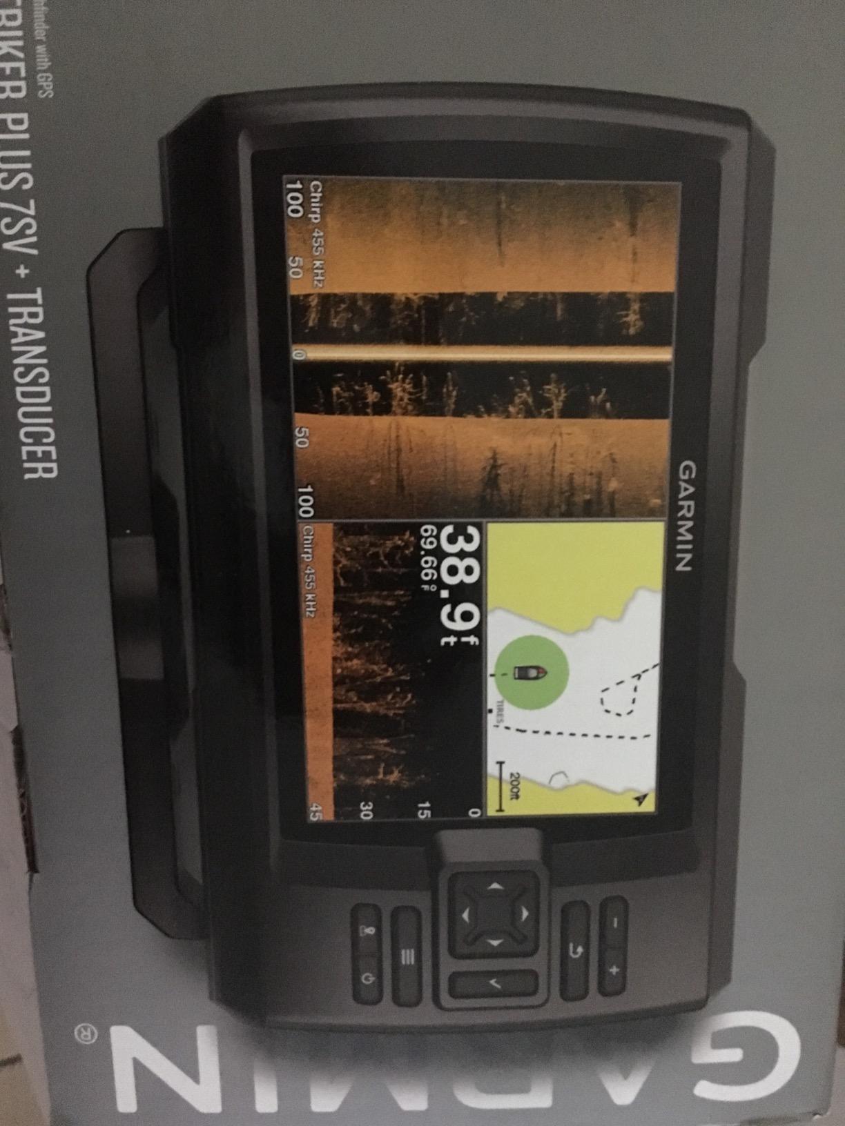 Garmin STRIKER Plus 7sv with CV52HW-TM Transducer and Protective Cover, 7 inches 010-01874-00 customer photo 1