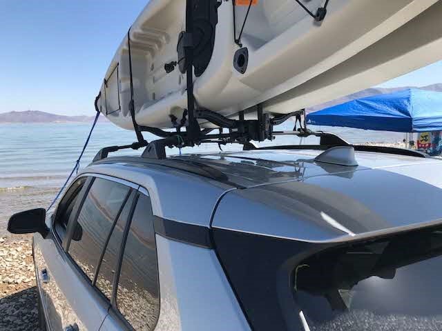 Thule Compass Kayak and SUP Roof Rack, J-Style Carrier, 130lb Weight Limit customer photo 1