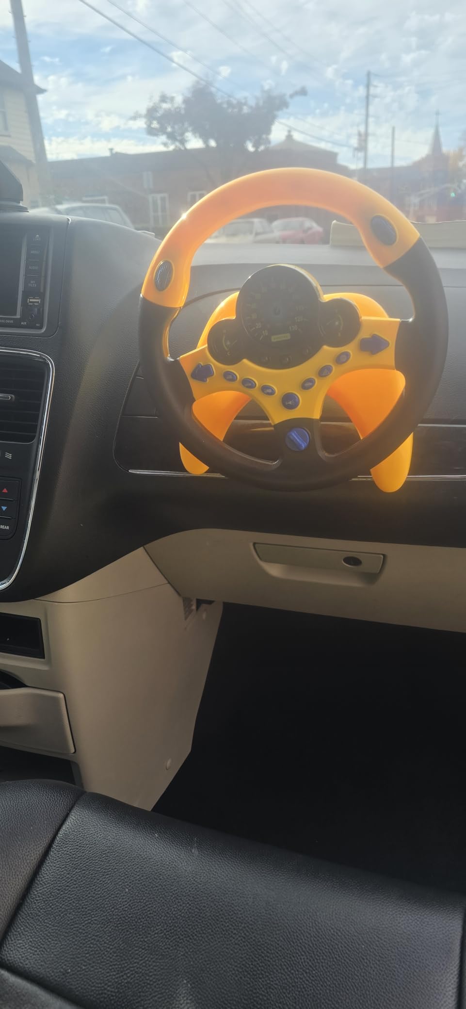 Simulated Driving Controller Portable Simulated Driving Steering Wheel Copilot Toy Children's Educational Sounding Toy Small Steering Wheel Toy Gift Funny Interactive Driving Wheel with Music customer photo 1