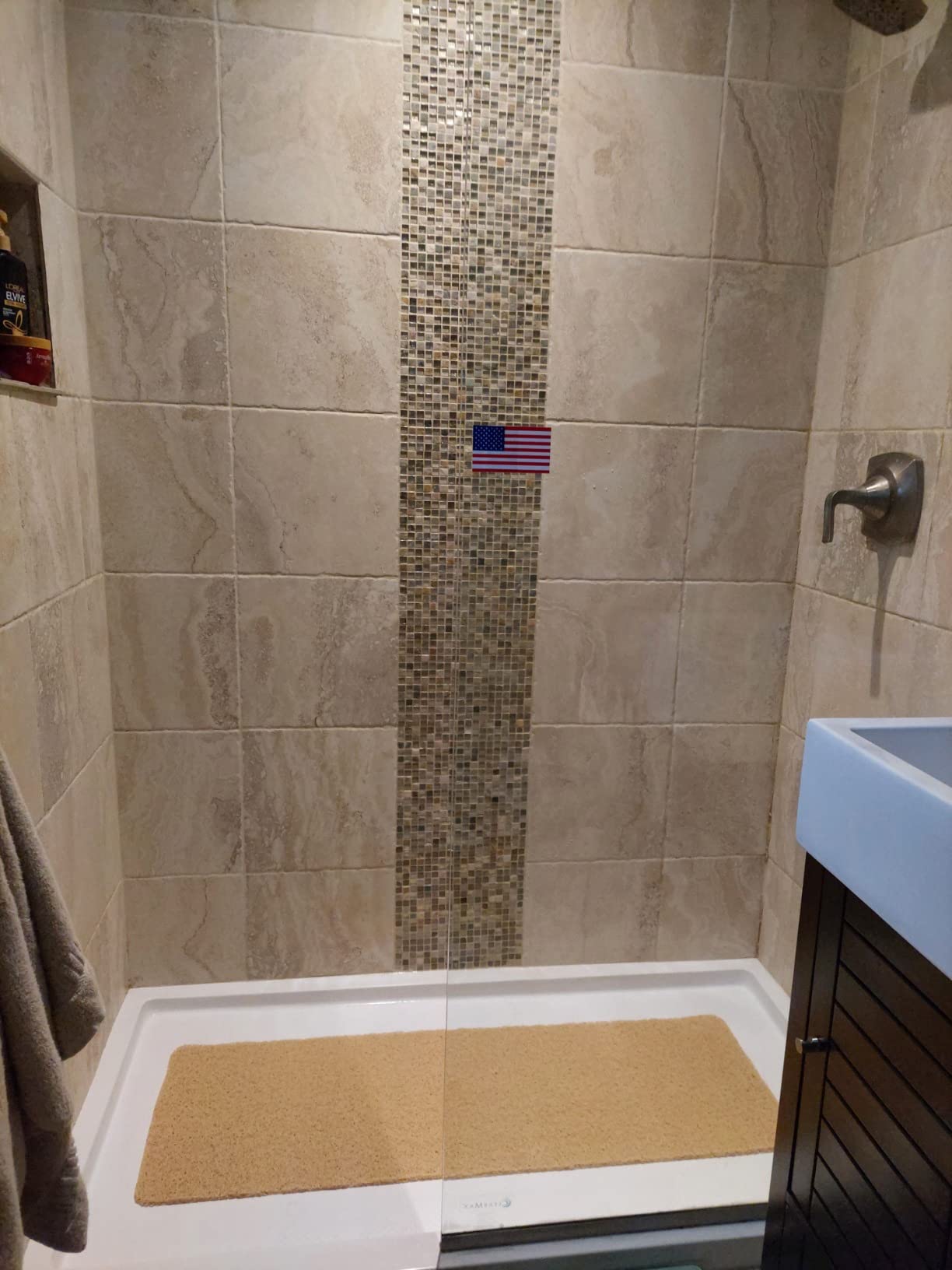 Asvin Soft Textured Bath, Shower, Tub Mat, 24x16 Inch Rectangular, Phthalate Free, Non Slip Comfort Bathtub Mats with Drain, PVC Loofah Bathroom Mat for Wet Areas, Quick Drying, Grey customer photo 2