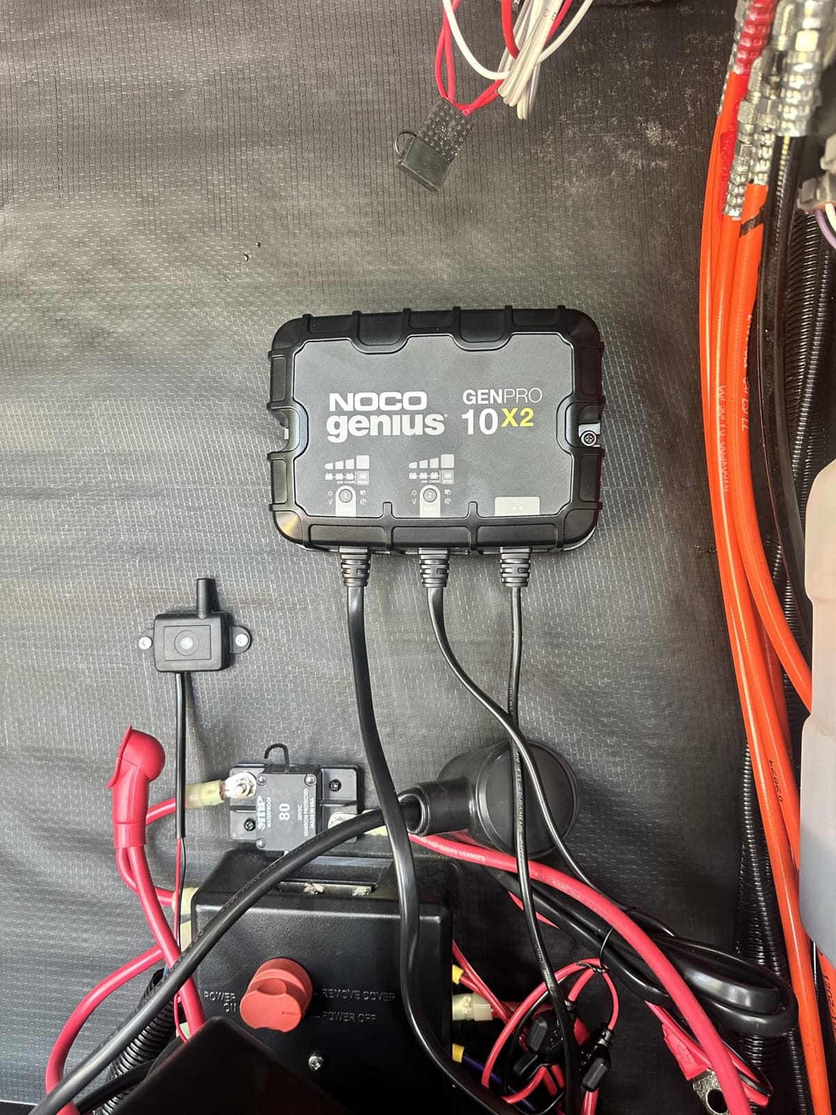 NOCO GENPRO10X2 12V 20A 2-Bank OnBoard Marine Battery Charger & Maintainer customer photo 2