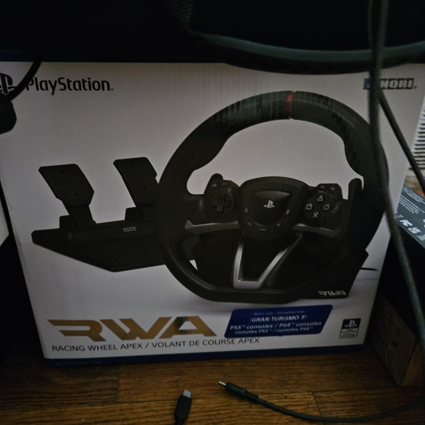 HORI Force Feedback Racing Wheel DLX Designed for Xbox Series X|S - Officially Licensed by Microsoft customer photo 1