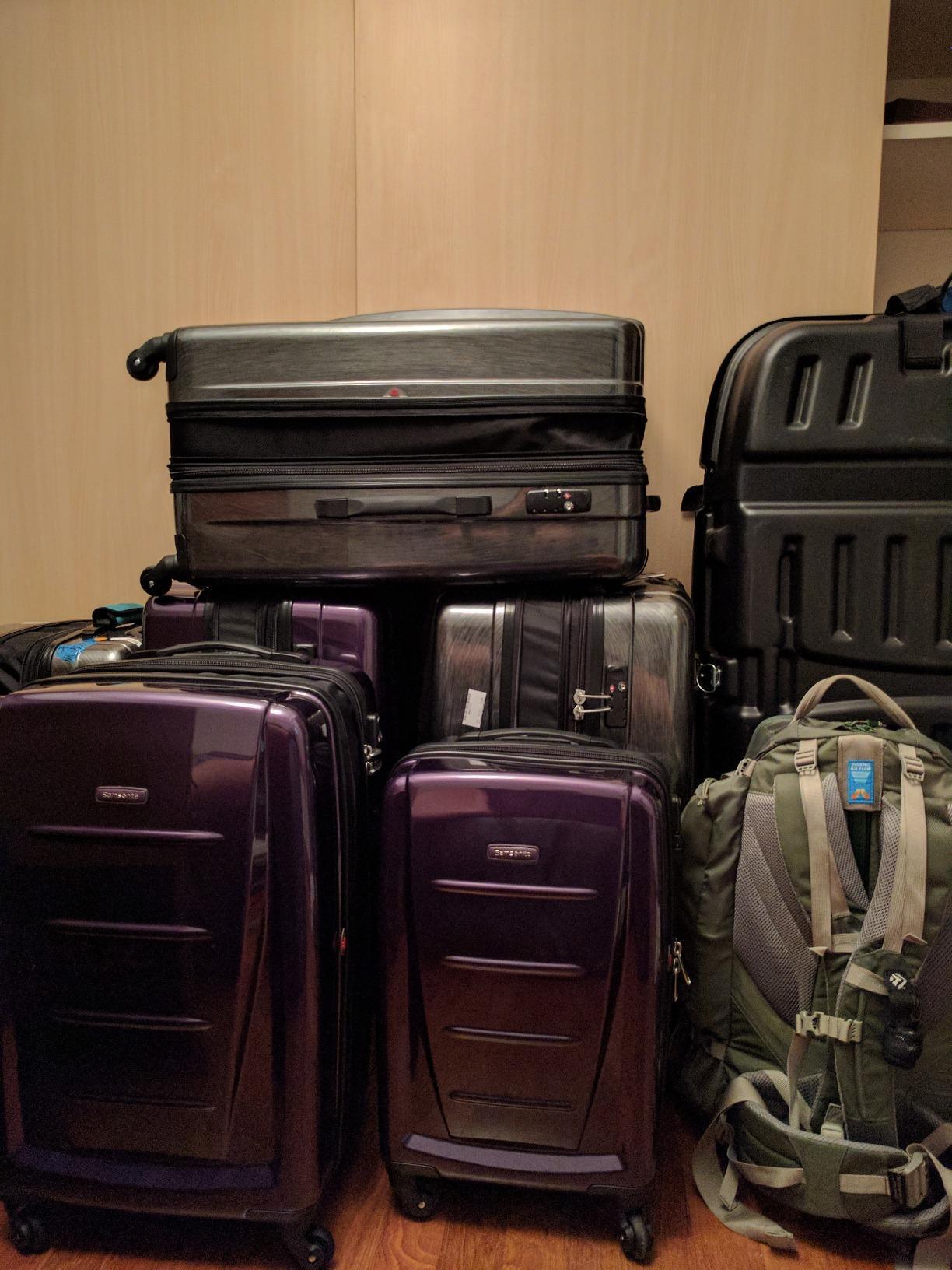 Samsonite Winfield 2 Hardside Luggage with Spinner Wheels, 3-Piece Set (20/24/28), Cactus Green customer photo 2