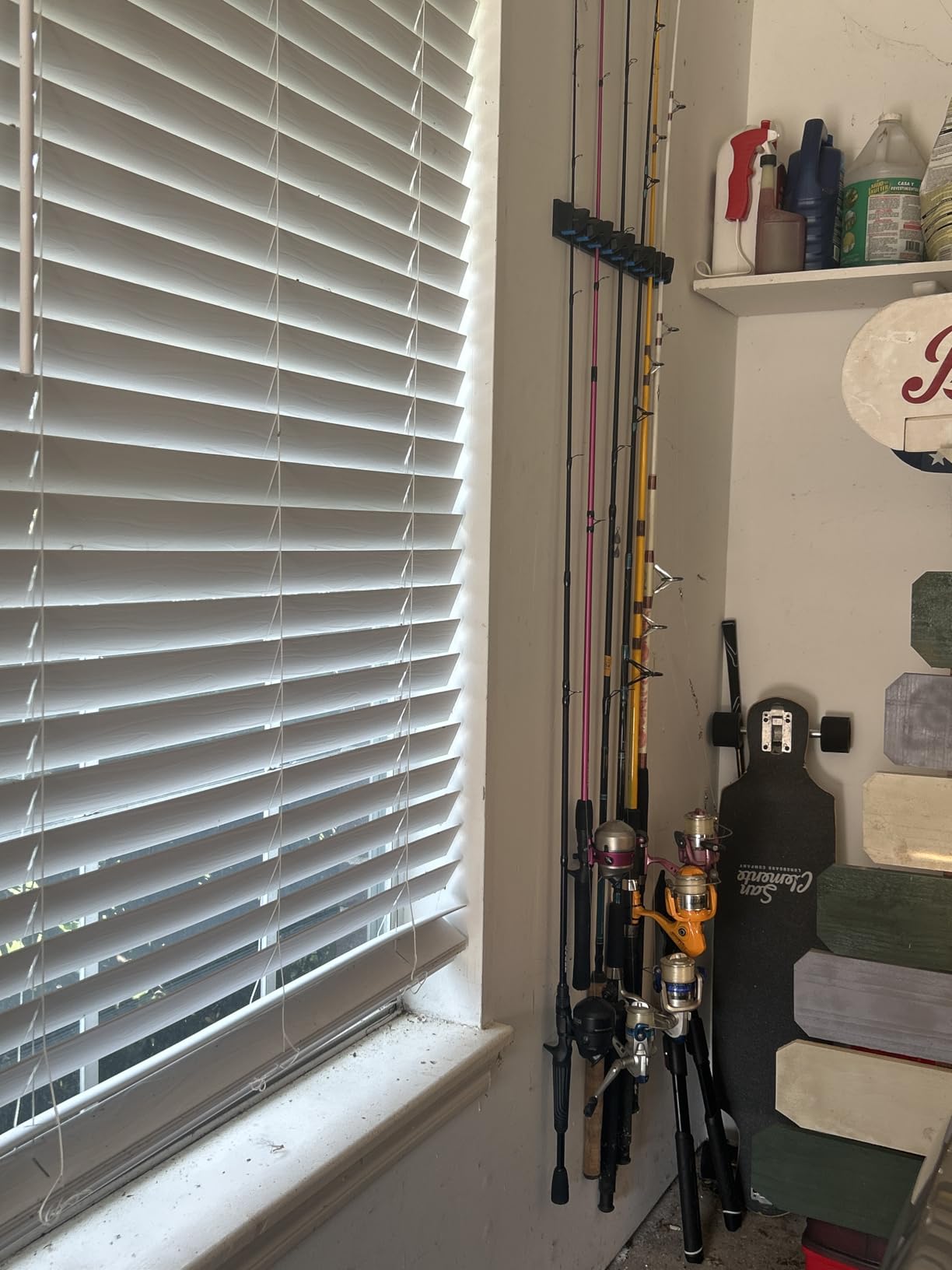 PLUSINNO V9 Vertical Fishing Rod Holder, Wall Mounted Fishing Rod Rack, Fishing Pole Holder Holds Up to 9 Rods or Combos, Fishing Rod Holders for Garage,Fishing Gear and fishing Gifts for Men customer photo 1