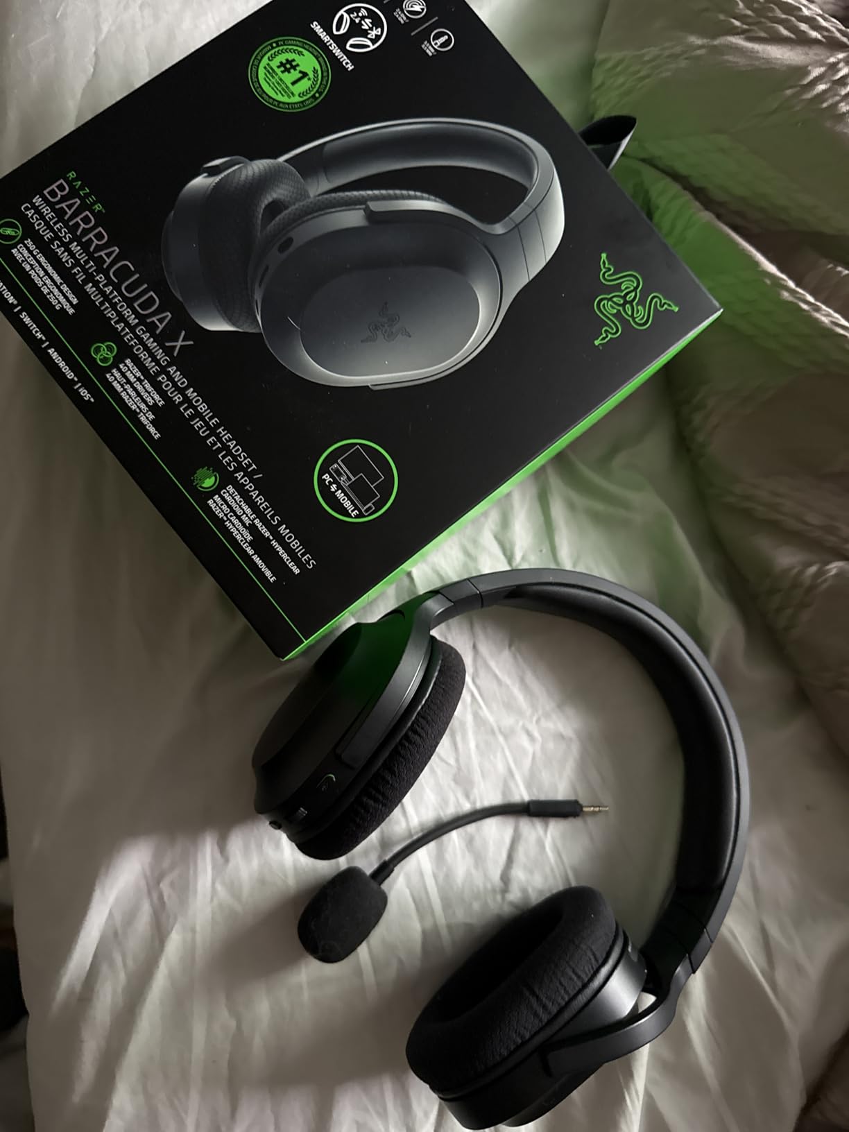 Razer Barracuda X Wireless Gaming & Mobile Headset, Quartz Pink customer photo 1