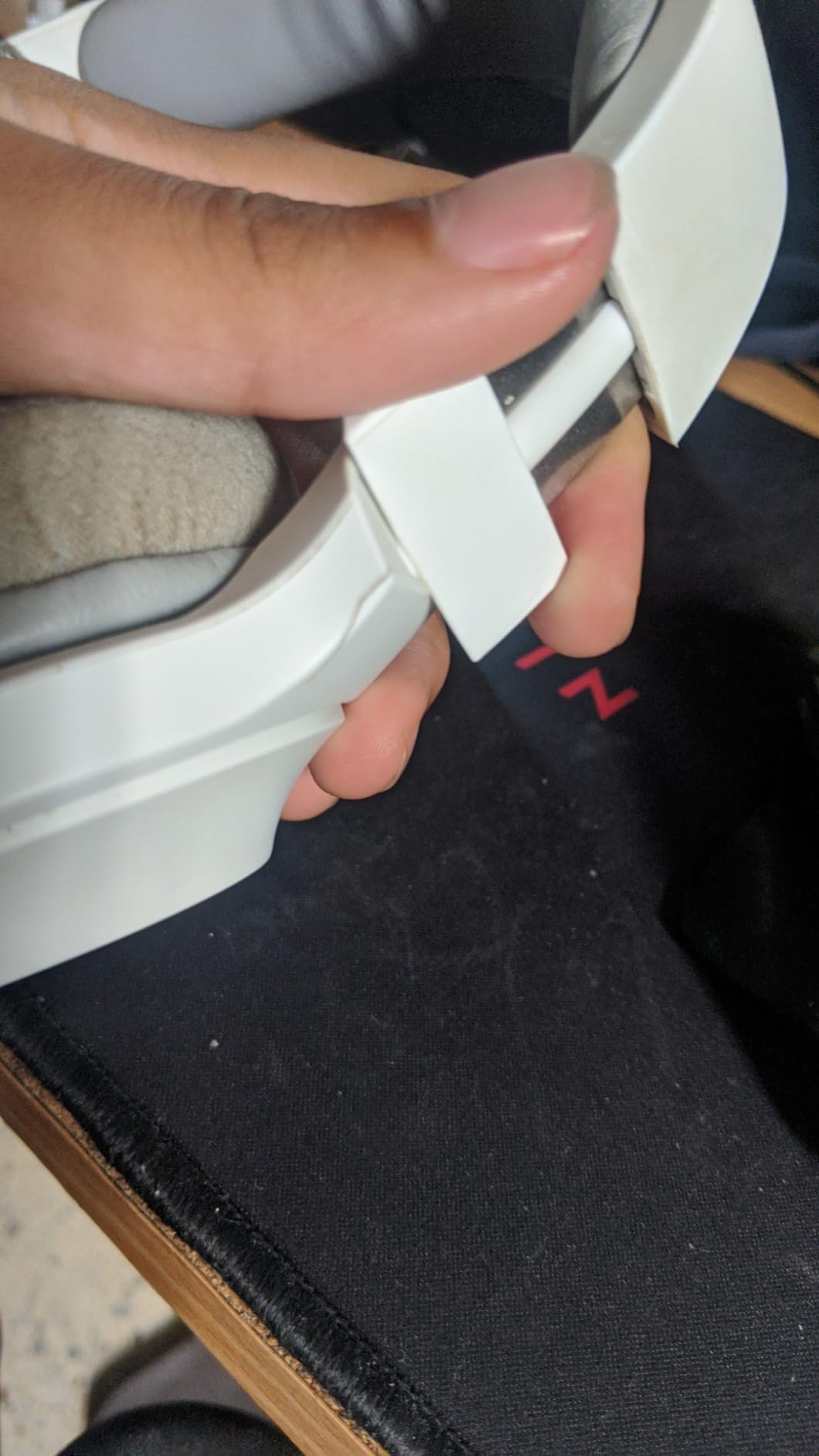 Razer Barracuda X Wireless Gaming & Mobile Headset, Quartz Pink customer photo 2