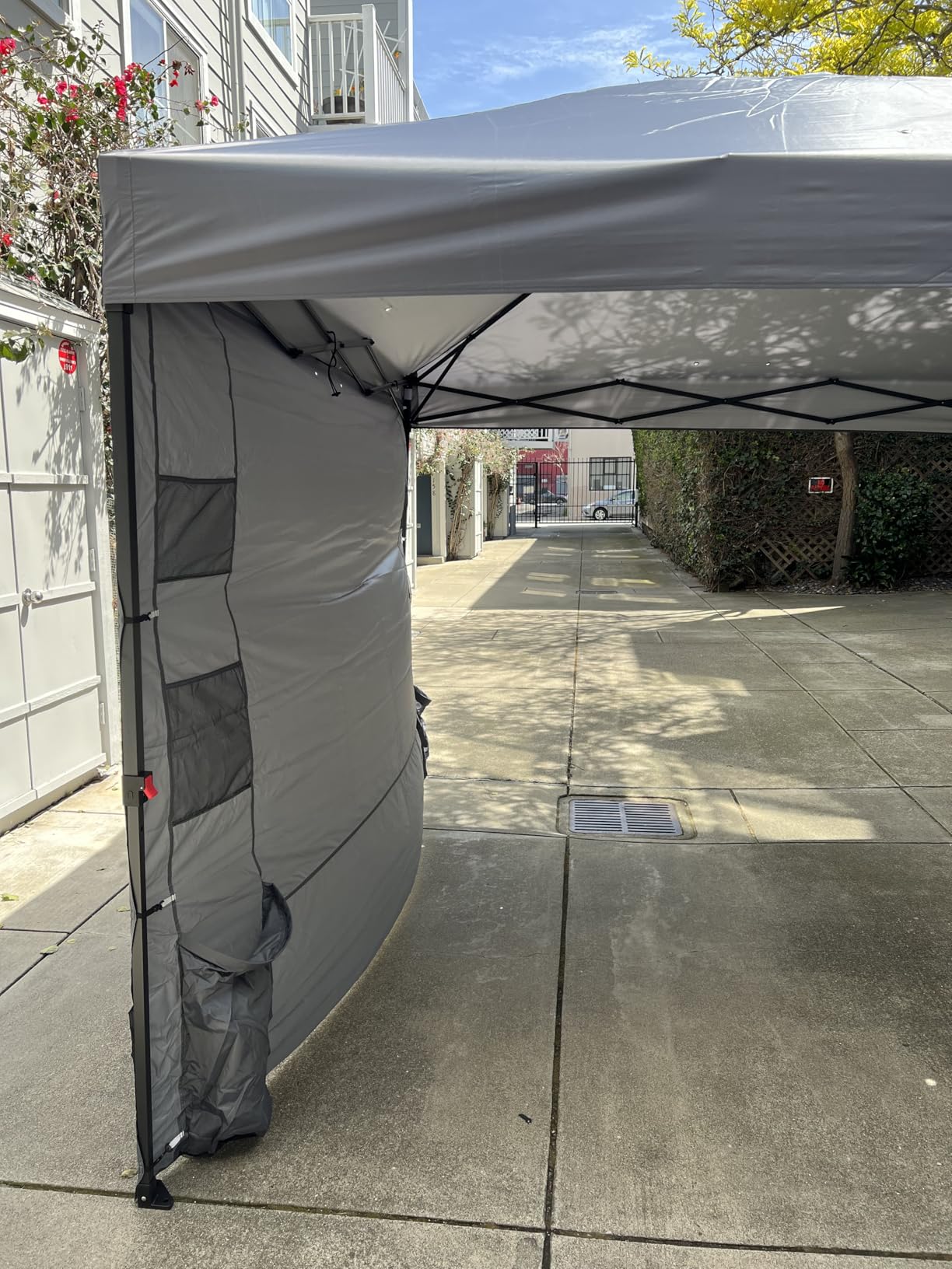 Tunbne 10X10 Pop Up Canopy Tent Outdoor with 1 Sidewalls, One Push Setup customer photo 2