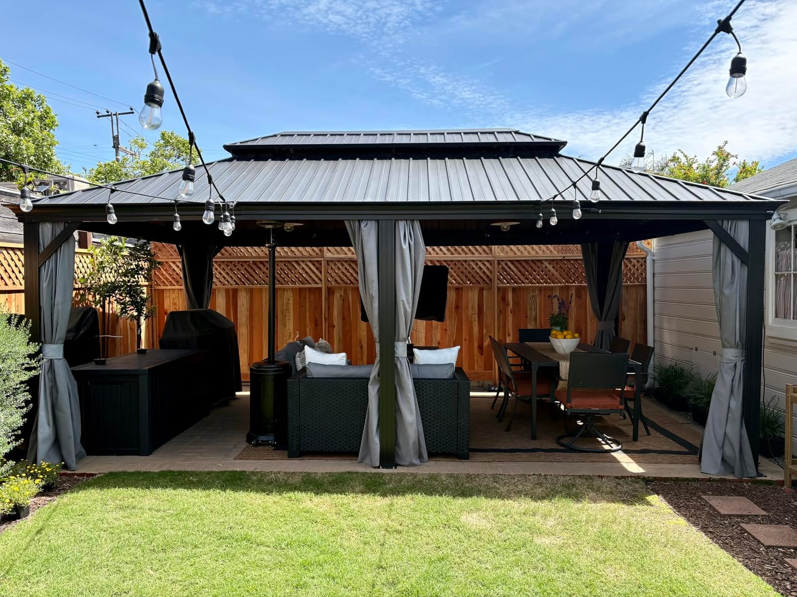 YITAHOME 12x14ft Hardtop Gazebo with Nettings and Curtains Heavy Duty customer photo 1