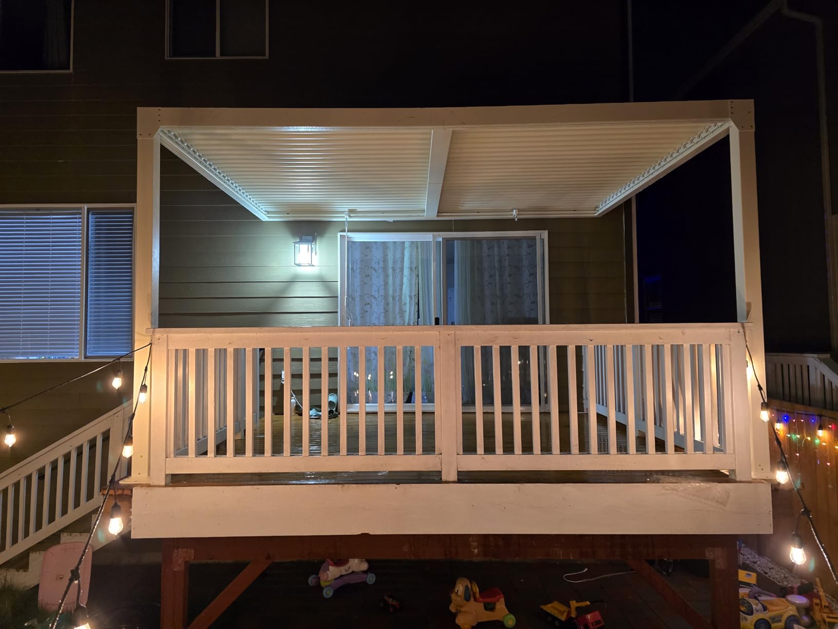 BPS 13 x 10 ft. Outdoor Aluminum Wall Mounted Louvered Pergola, Dark Gray customer photo 1