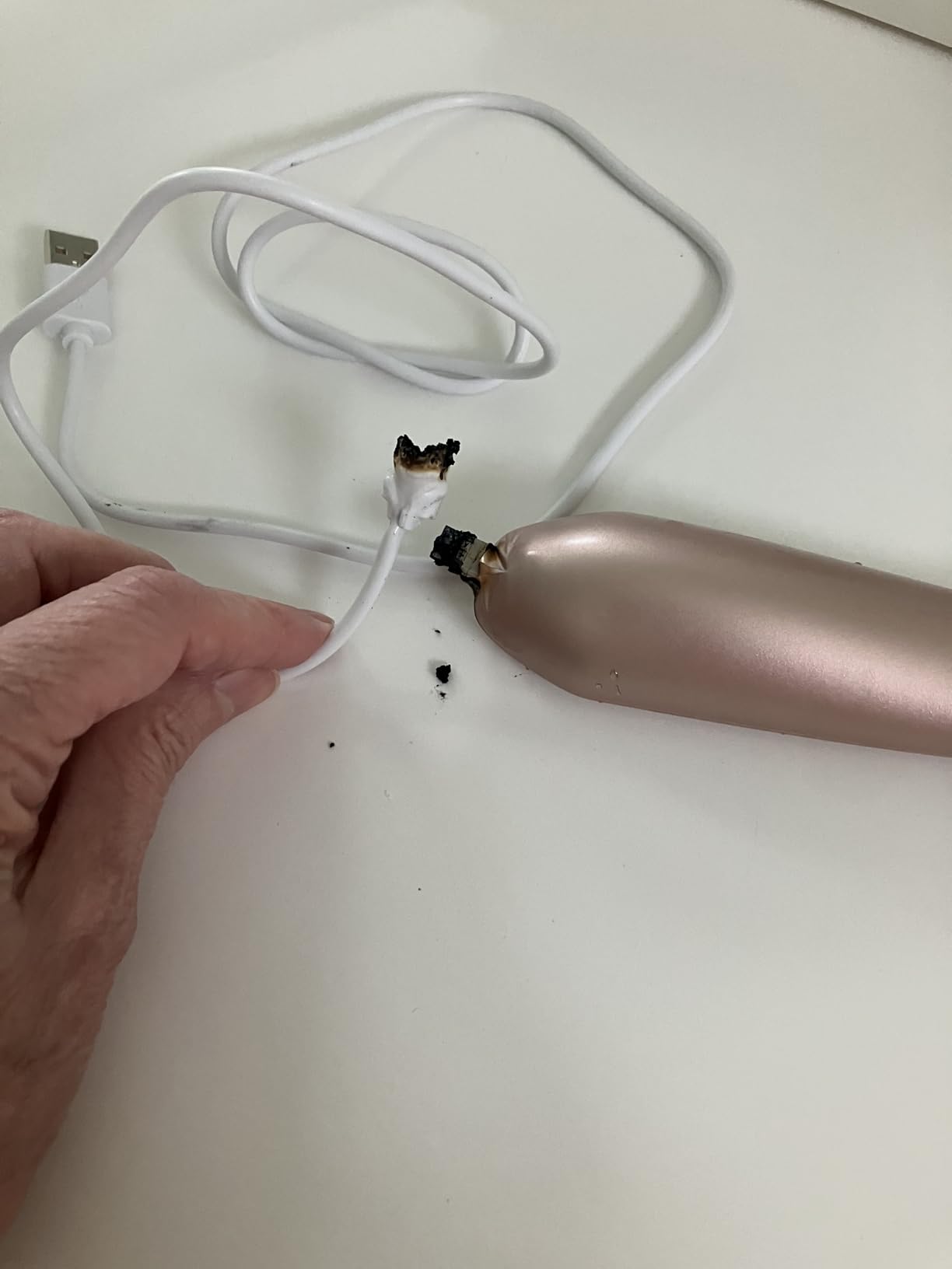 NEWDERMO Microdermabrasion Machine Pro, Large Diamond Electric Microdermabrasion Wand Tool With 3 Levels Frequency for Face Body Exfoliate Skin Care(White) customer photo 1