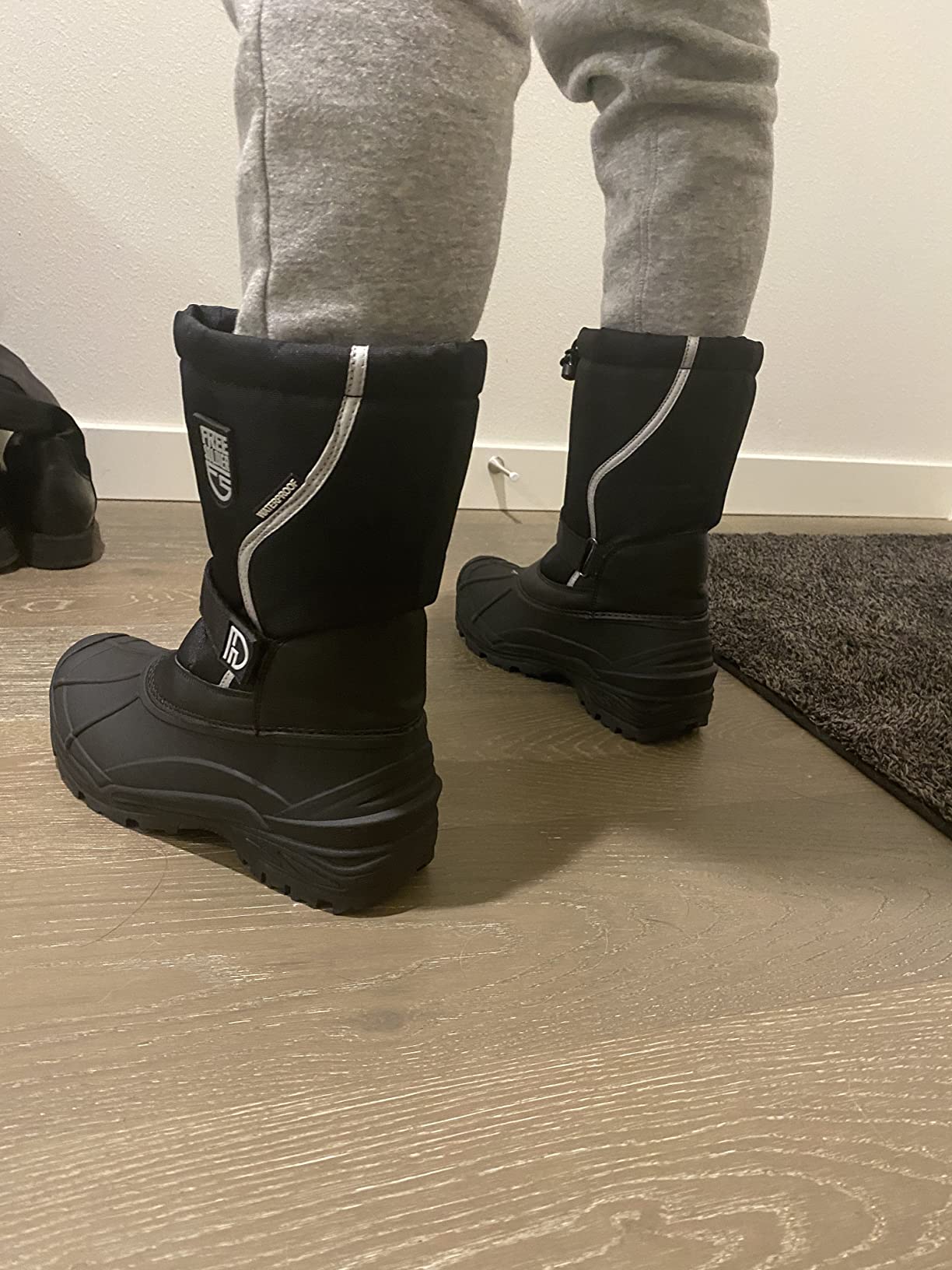 FREE SOLDIER Men's Waterproof Winter Shell Snow Boots with Removable Liner customer photo 1