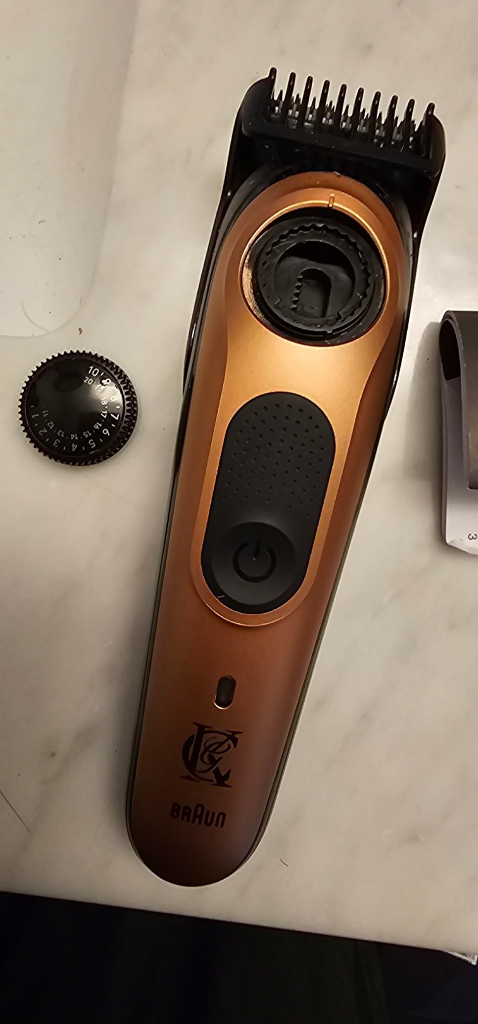 King C. Gillette Beard Trimmer PRO with 40 beard length settings in precise 0.5mm steps, cordless design & 1 trimmer, 1 brush, 2 combs, 1 charger and 1 T-blade customer photo 2