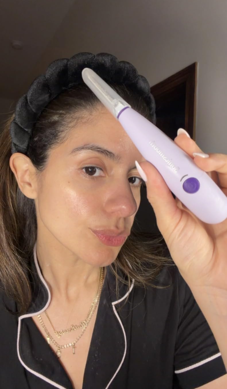 Michael Todd Beauty Sonicsmooth Dermaplane Razor for Women Face customer photo 2