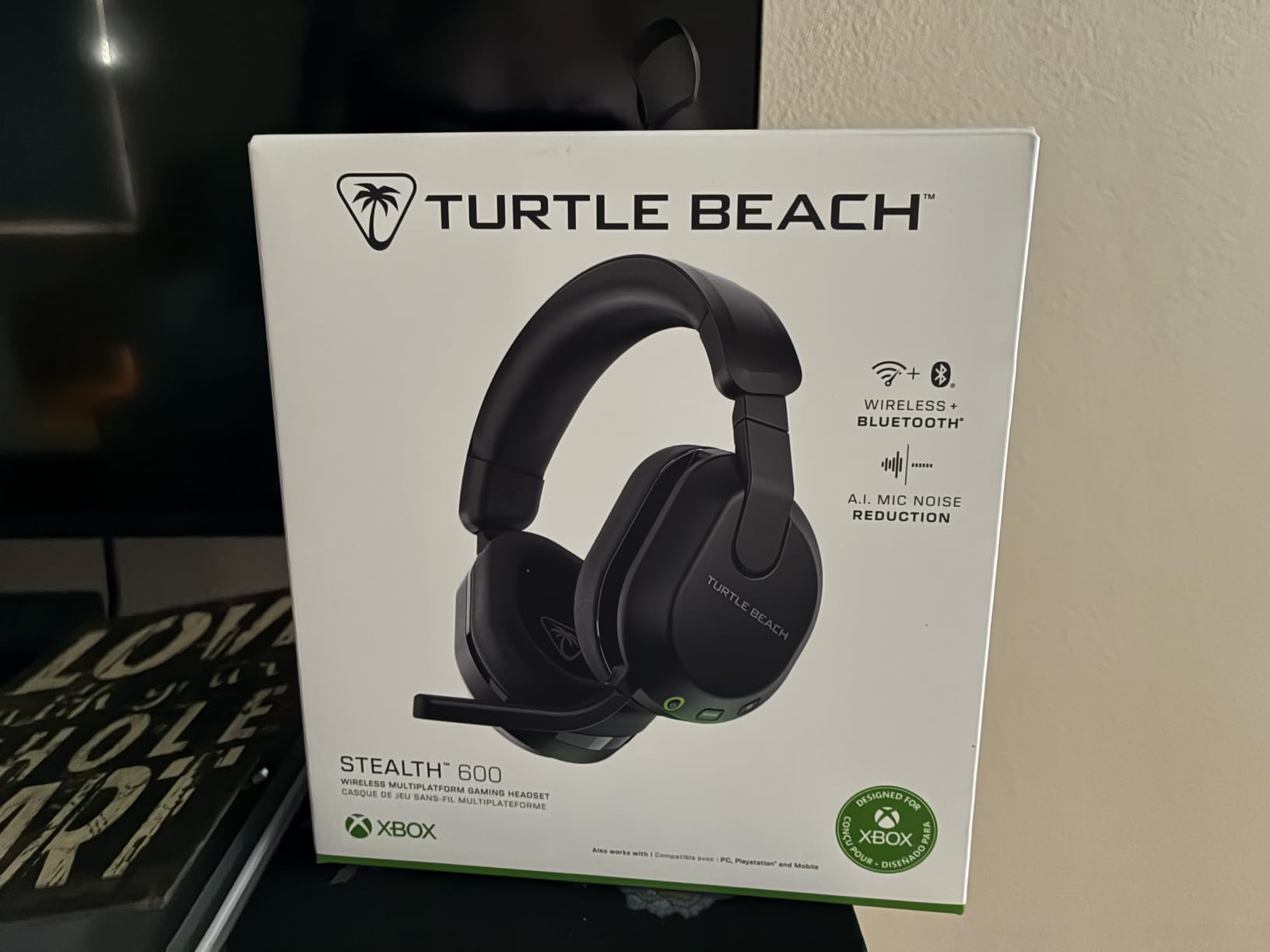 Turtle Beach Stealth 600 Wireless Gaming Headset for Xbox, PS5, PC, Mobile customer photo 2
