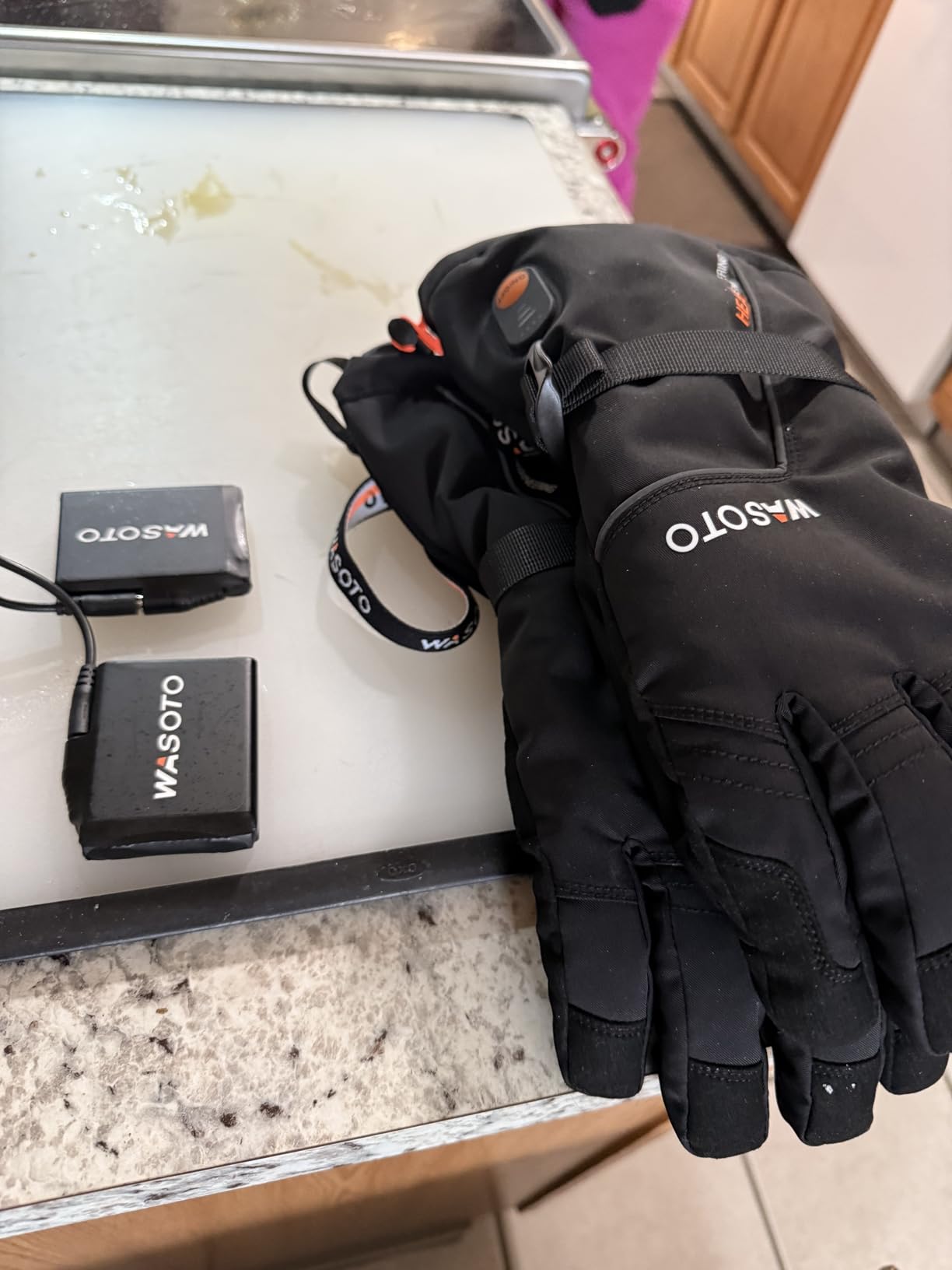 WASOTO Heated Gloves for Men Women Heated Ski Gloves customer photo 1