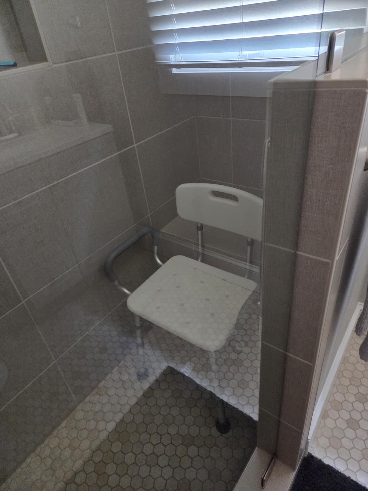 HOMLAND Shower Chair for Inside Shower with Padded Armrests and Back customer photo 2