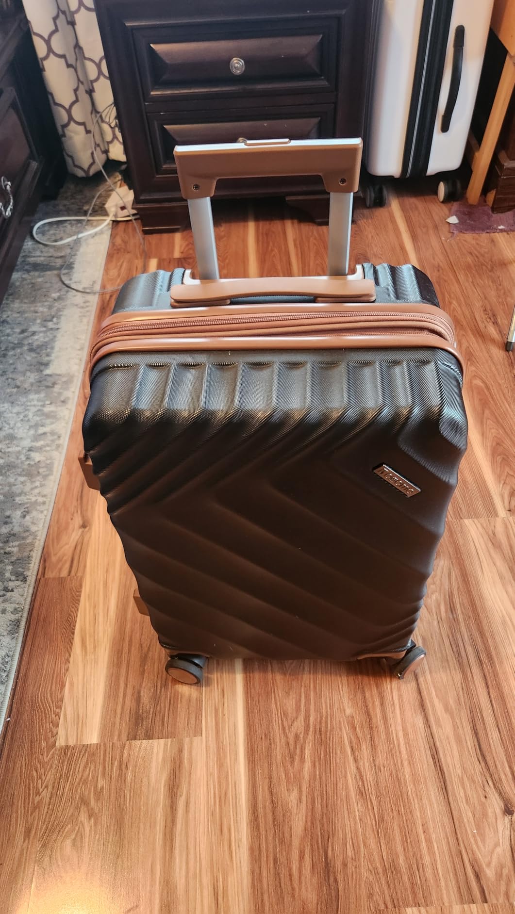 Rosamo 5-Piece Hard Shell Expandable Luggage Set, Airline Approved Carry-On customer photo 1