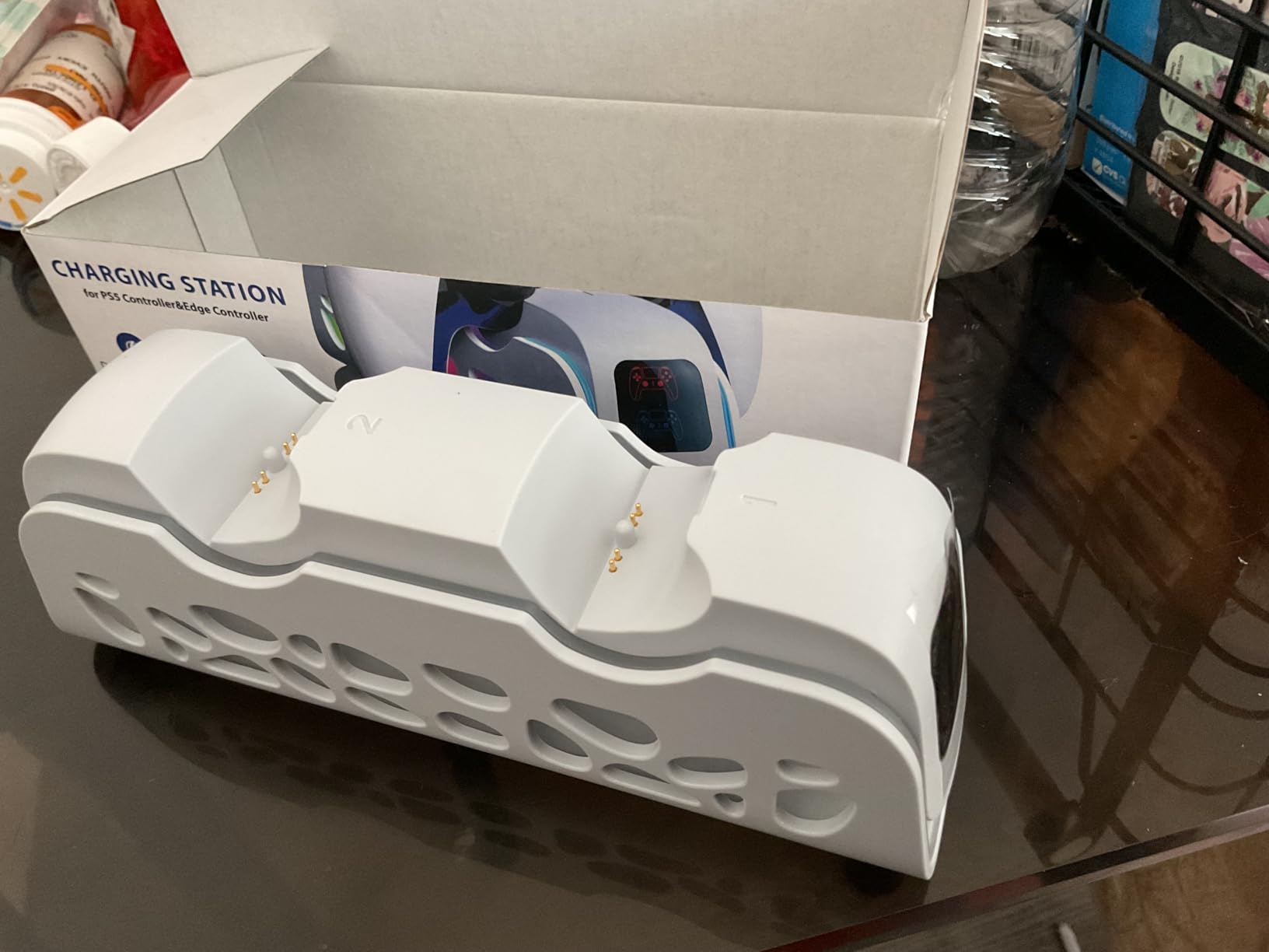PS5 Controller Charger Dock for DualSense/Edge, 6 RGB Modes customer photo 1