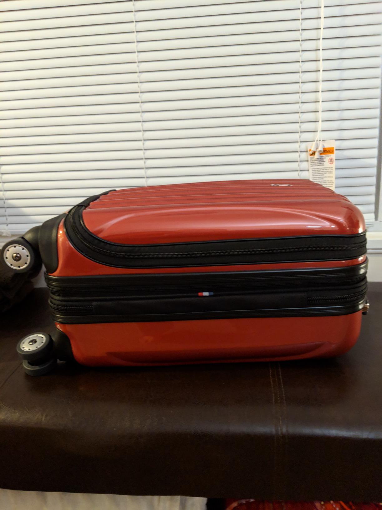 DELSEY PARIS Helium Aero Hardside Expandable Luggage with Spinner Wheels, Plum, Checked-Large 28 Inch customer photo 2