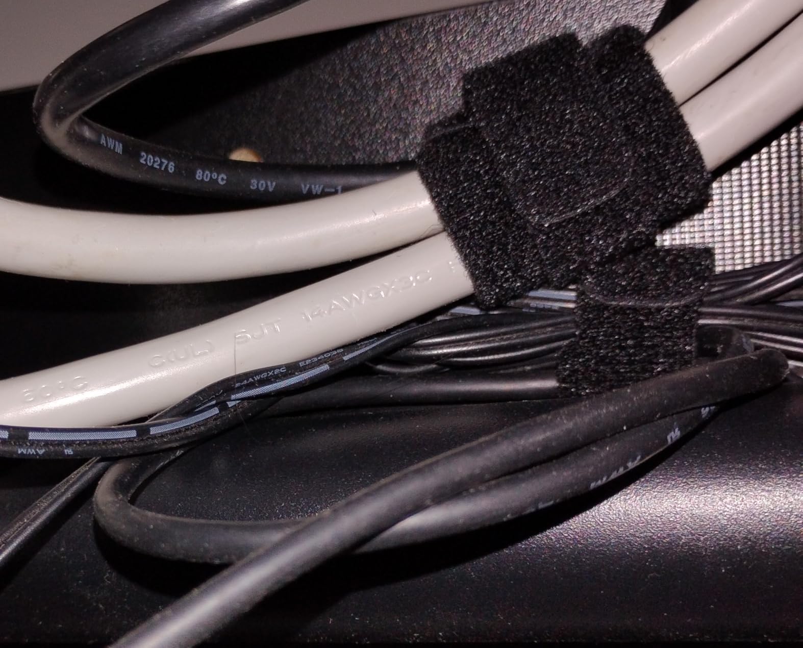 Cable Management Under Desk, Large Bundle Cord+Power Strip Organizer-8 Pair customer photo 2