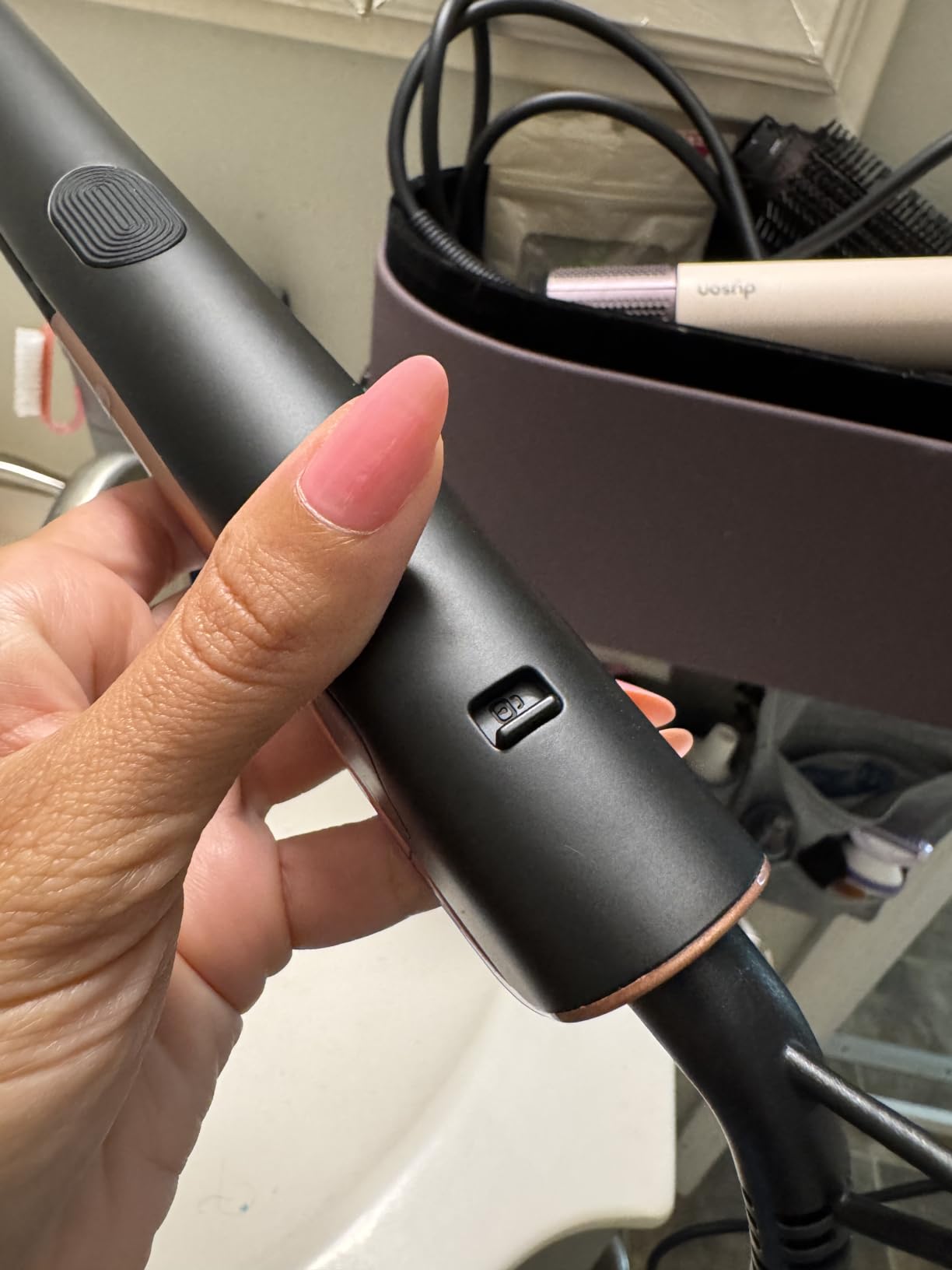ANNLARY Hair Straightener, 1.75 Inch Flat Iron with Infrared and Ionic Technology, Titanium Plate with Ceramic Coating Dual Voltage Straightener with Heat-Resistant Silicone for All Hair Types customer photo 1