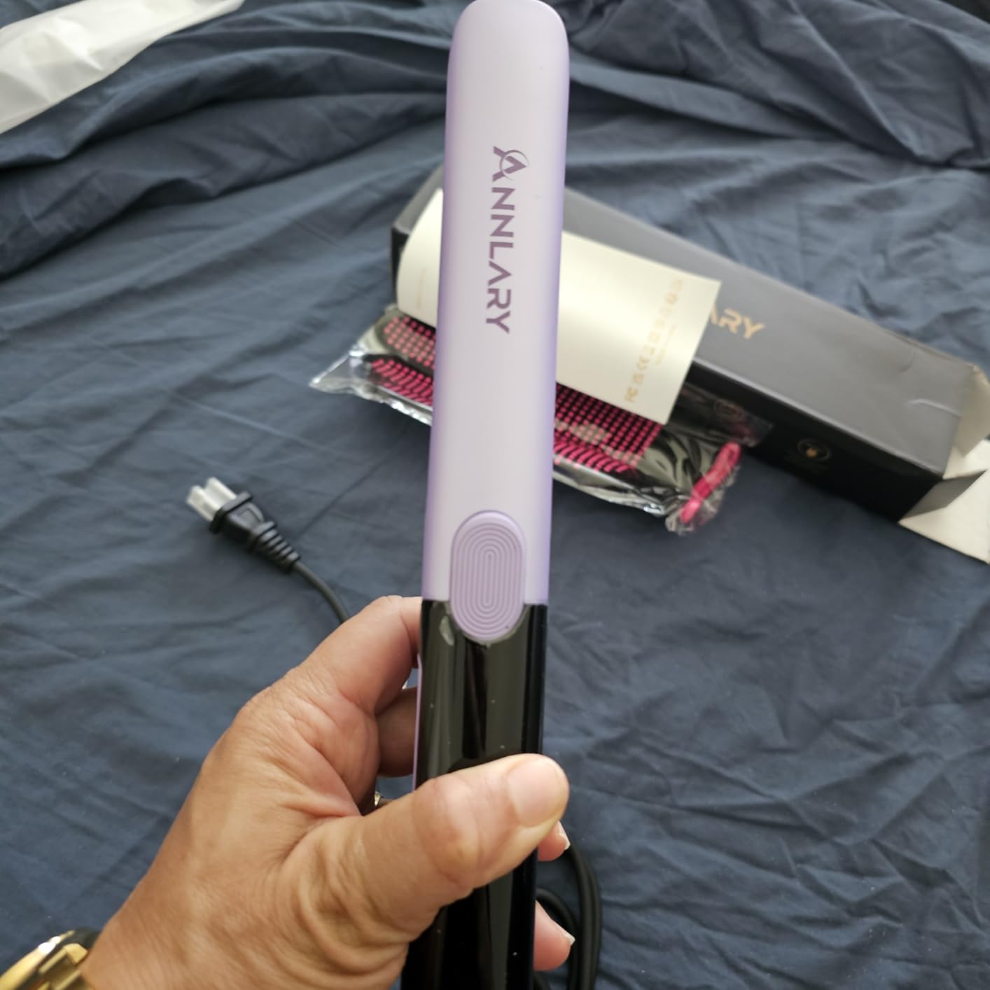 ANNLARY Hair Straightener, 1.75 Inch Flat Iron with Infrared and Ionic Technology, Titanium Plate with Ceramic Coating Dual Voltage Straightener with Heat-Resistant Silicone for All Hair Types customer photo 2