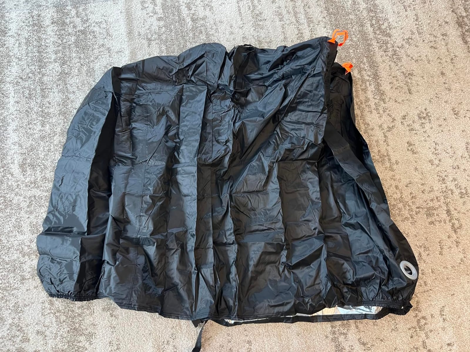 Housolution Anti-Theft Bike Storage Tent with Rain Cover for 4-5 Bikes customer photo 2